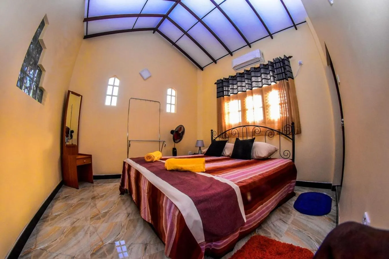 Bedroom, Bed in Wattle Inn