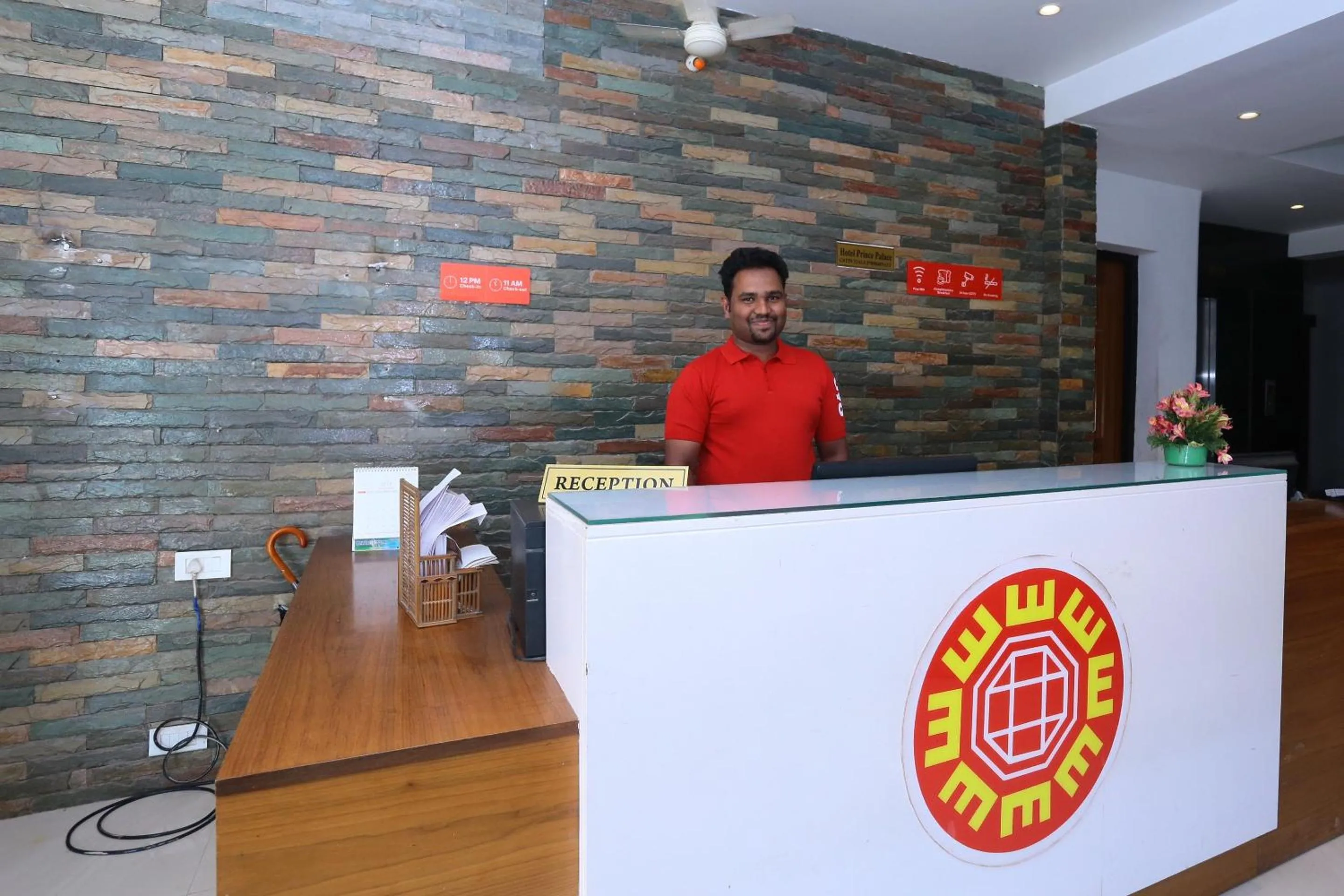 Lobby or reception in Super Townhouse Prince Palace