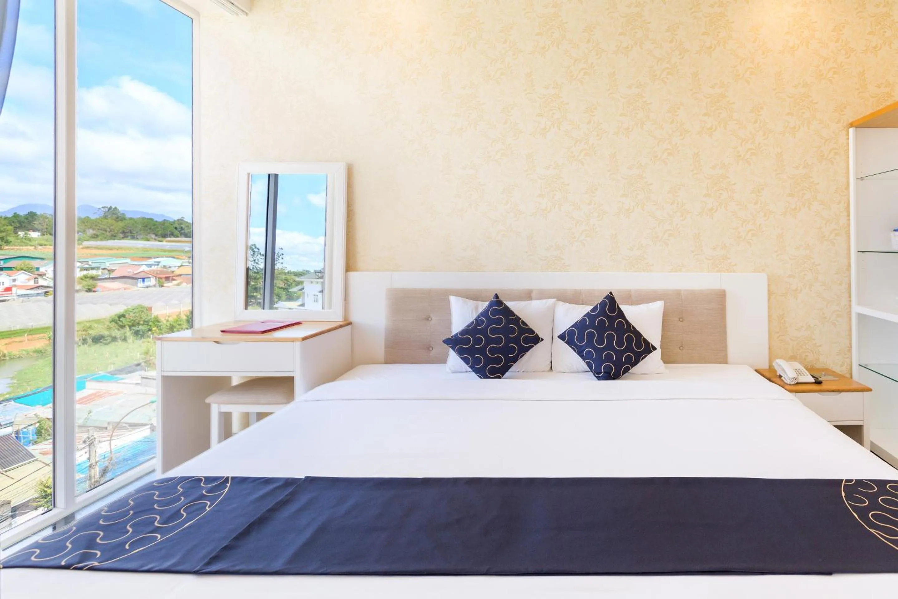 Bed in Saigon's Book Da Lat Hotel