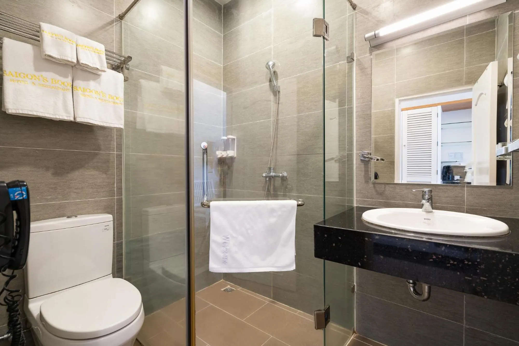 Shower in Saigon's Book Da Lat Hotel