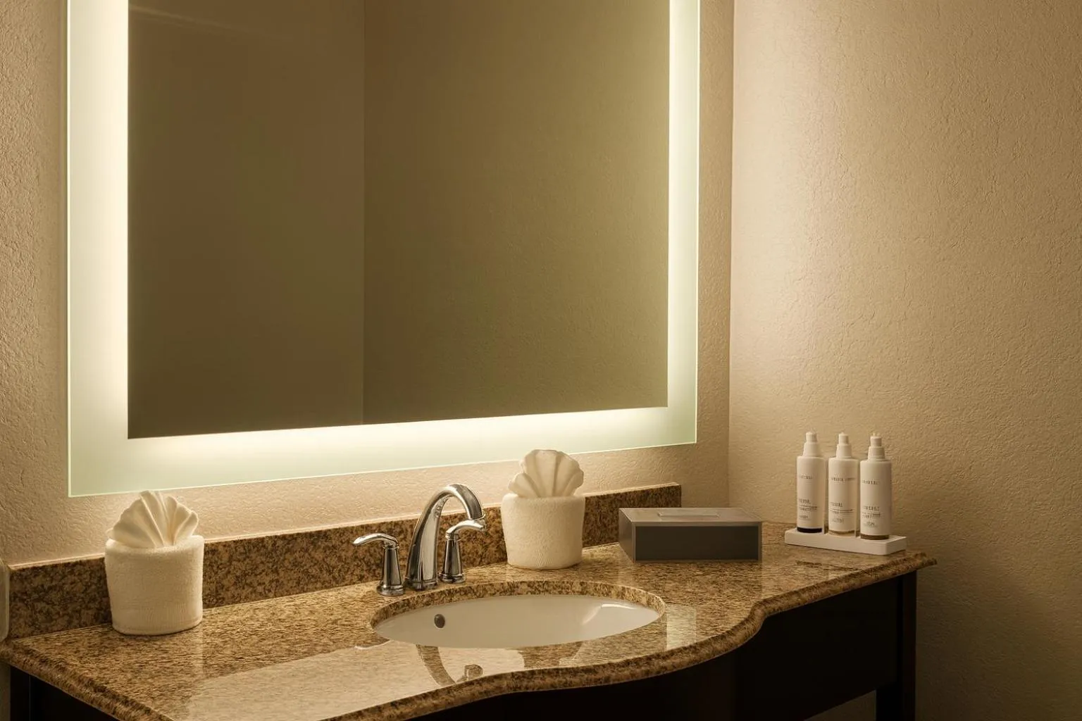 Bathroom in La Quinta by Wyndham Port Orange / Daytona