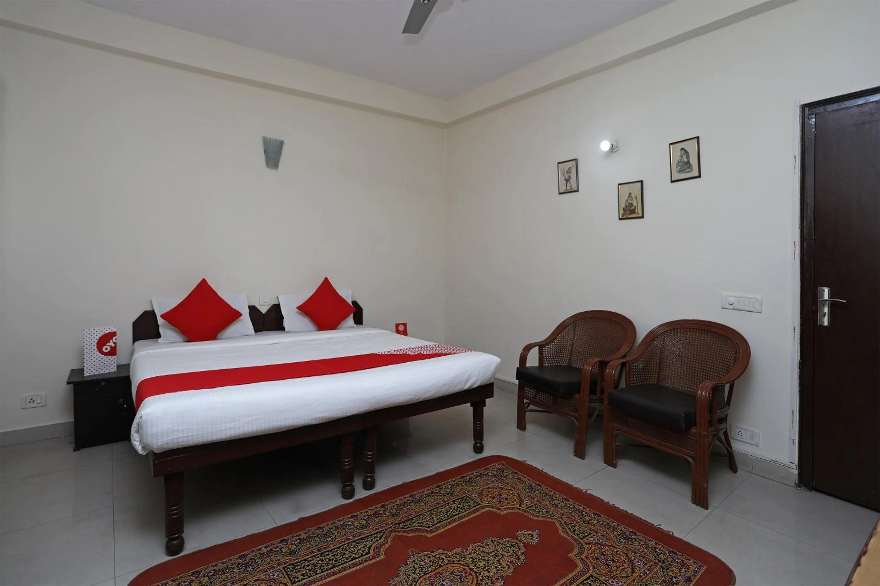Bedroom, Bed in Super Hotel O Celebration Bnb Home