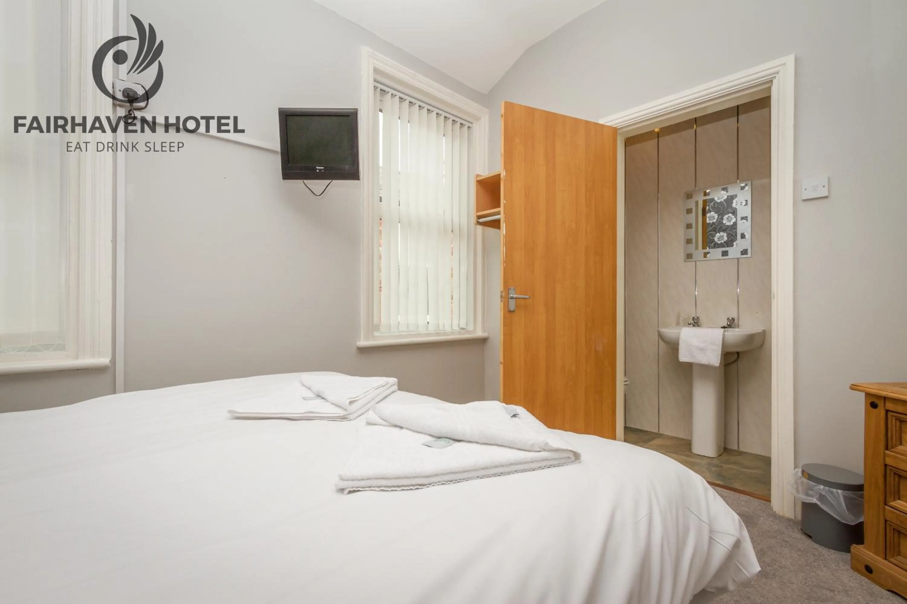 Bed in Fairhaven Hotel