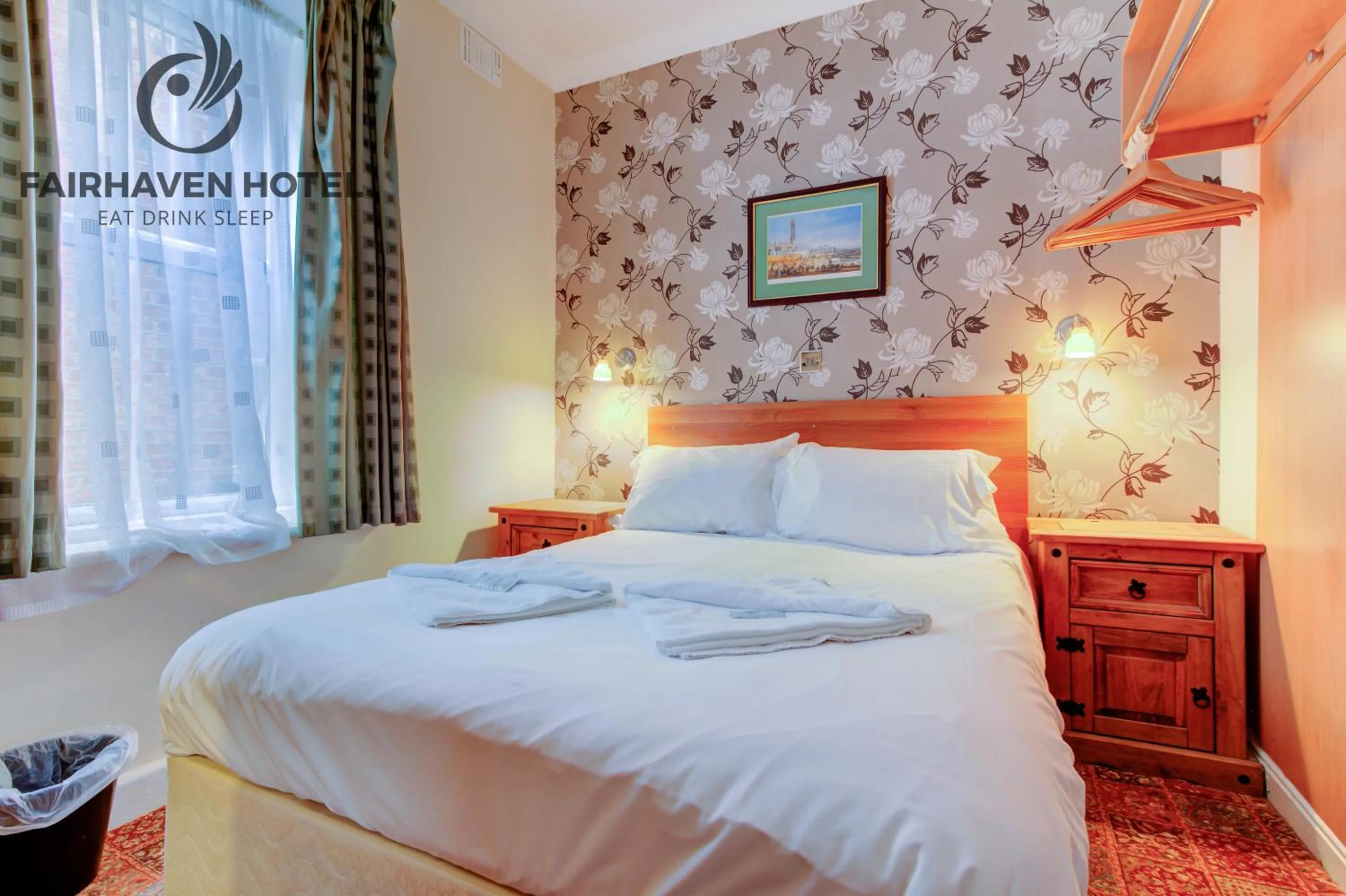 Bed in Fairhaven Hotel