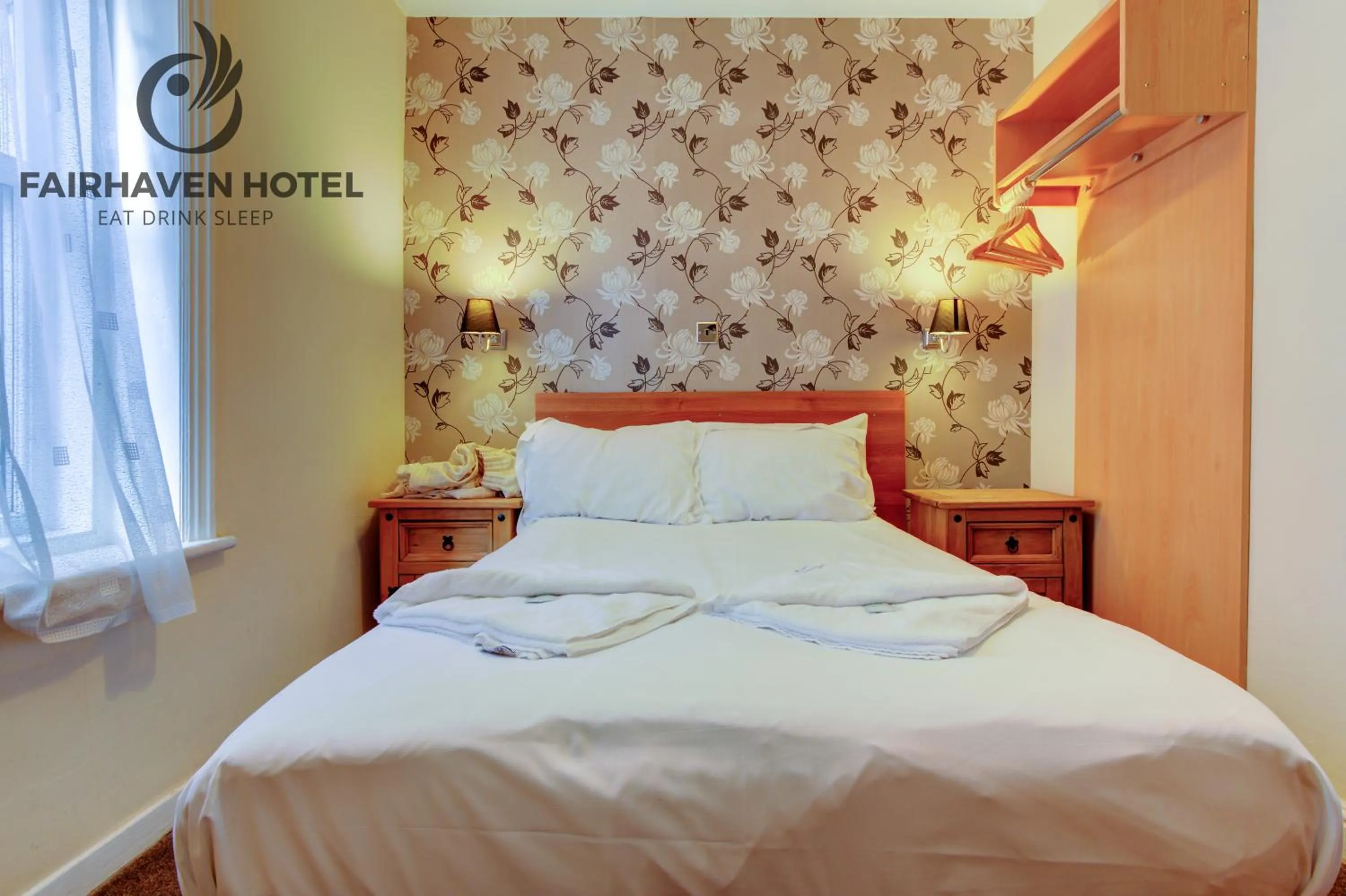 Bed in Fairhaven Hotel