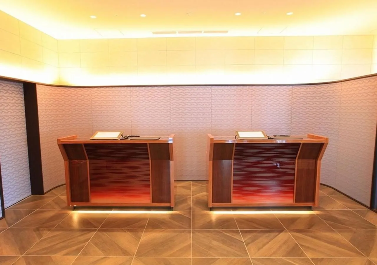 Lobby or reception in Urban Hotel Kyoto Gojo Premium