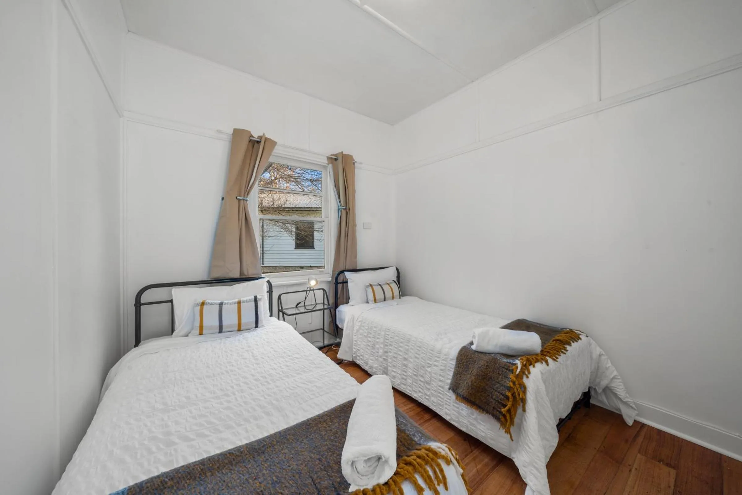 Bed in Giants Table and Cottages