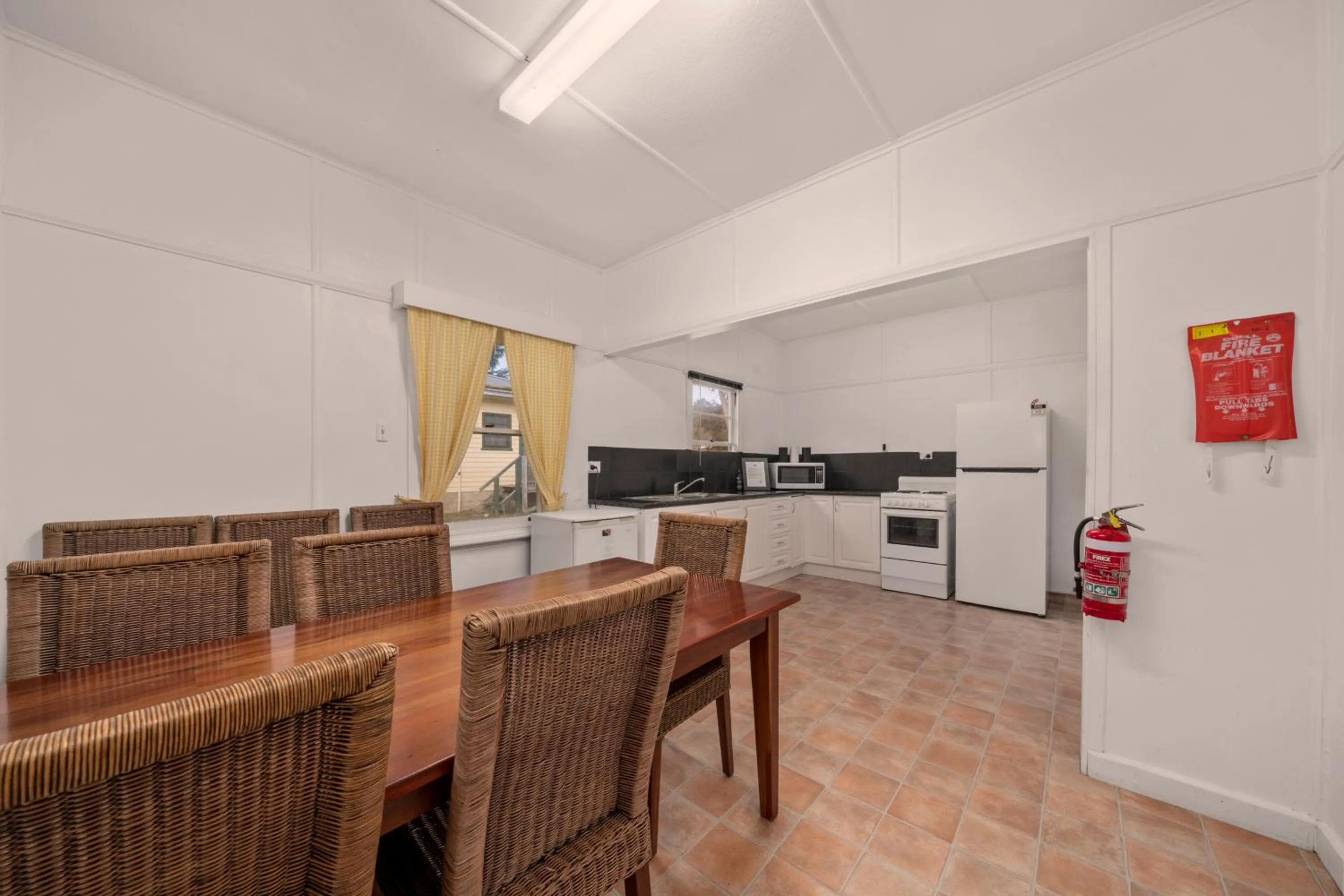 Giants Table and Cottages