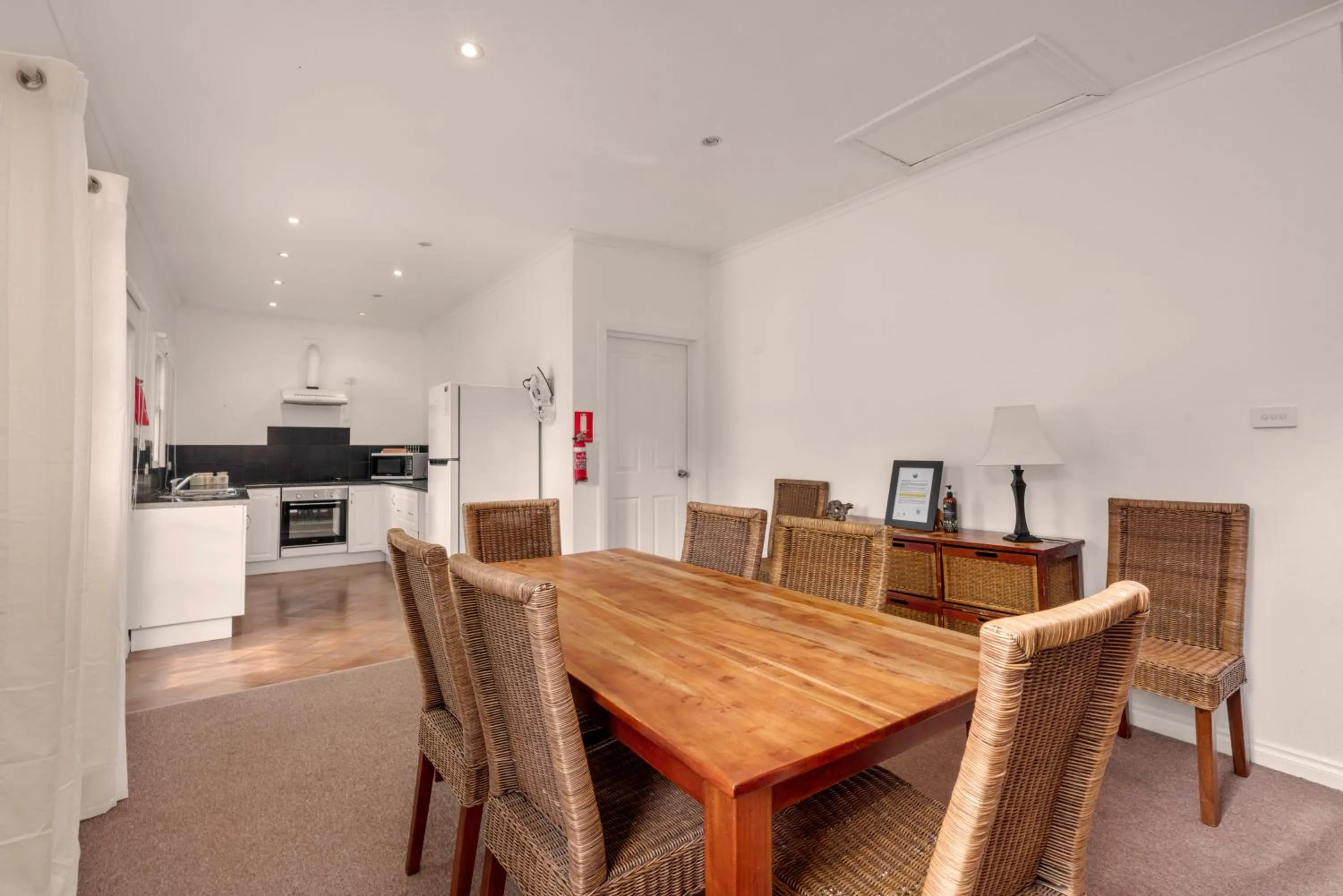 Giants Table and Cottages