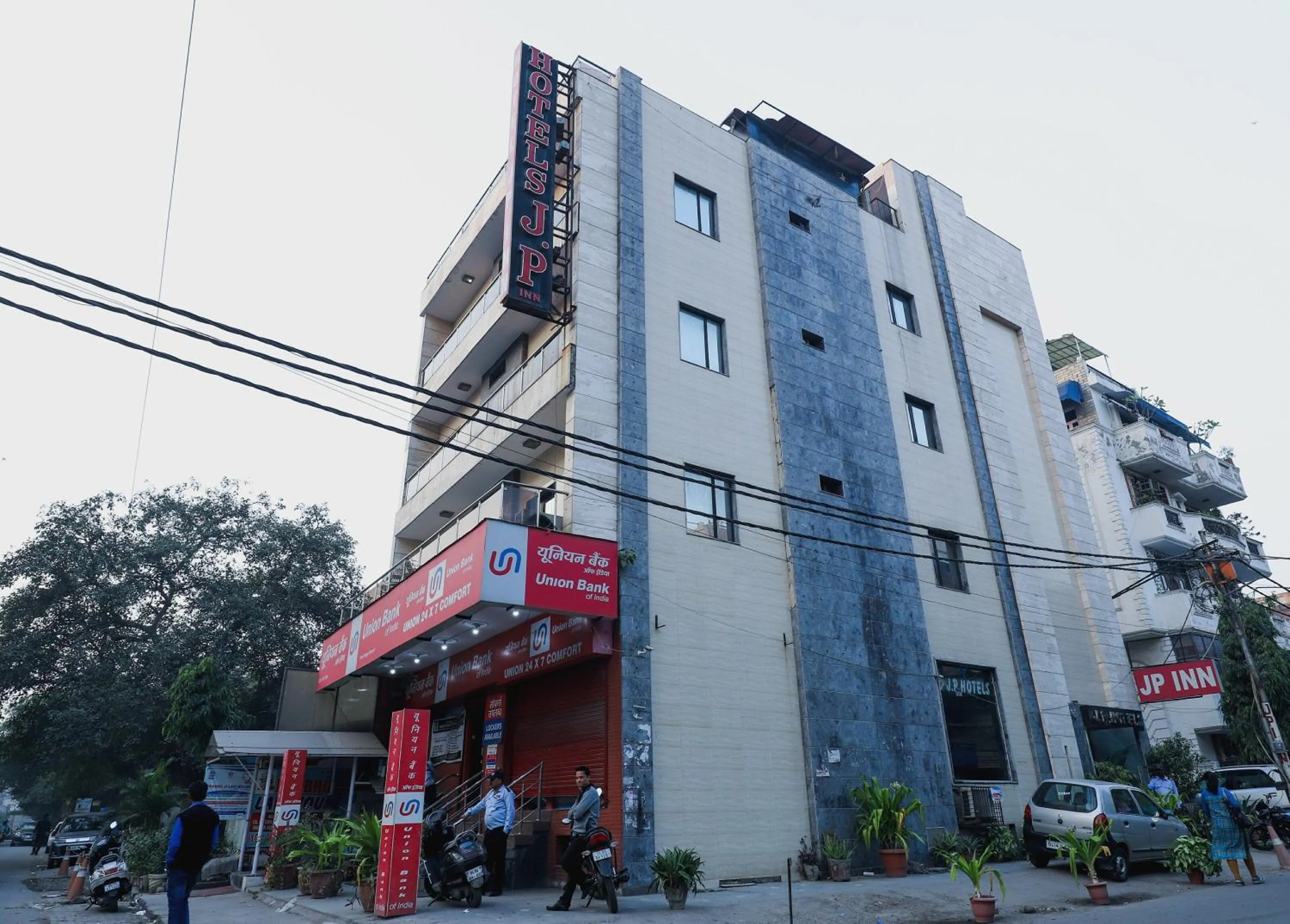 Facade/entrance in Super Hotel O J P Inn Near Patel Nagar Metro Station