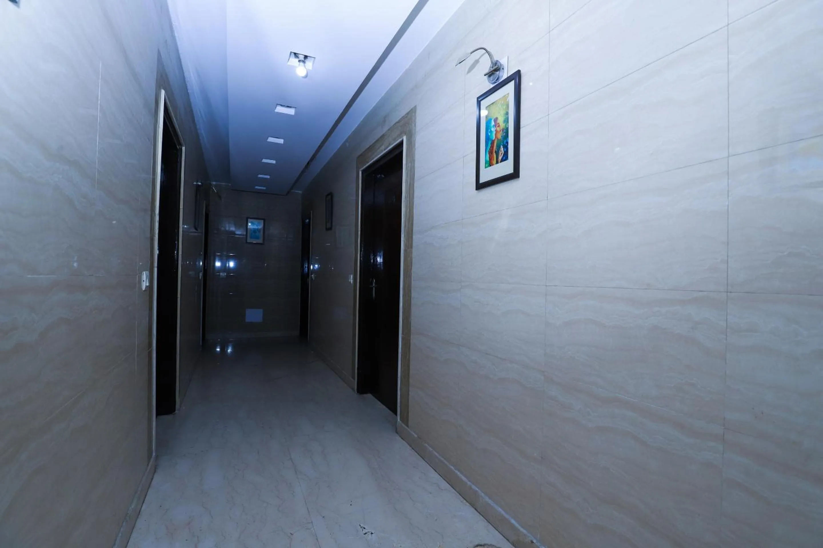 Lobby or reception in Hotel O J P Inn Near Patel Nagar Metro Station