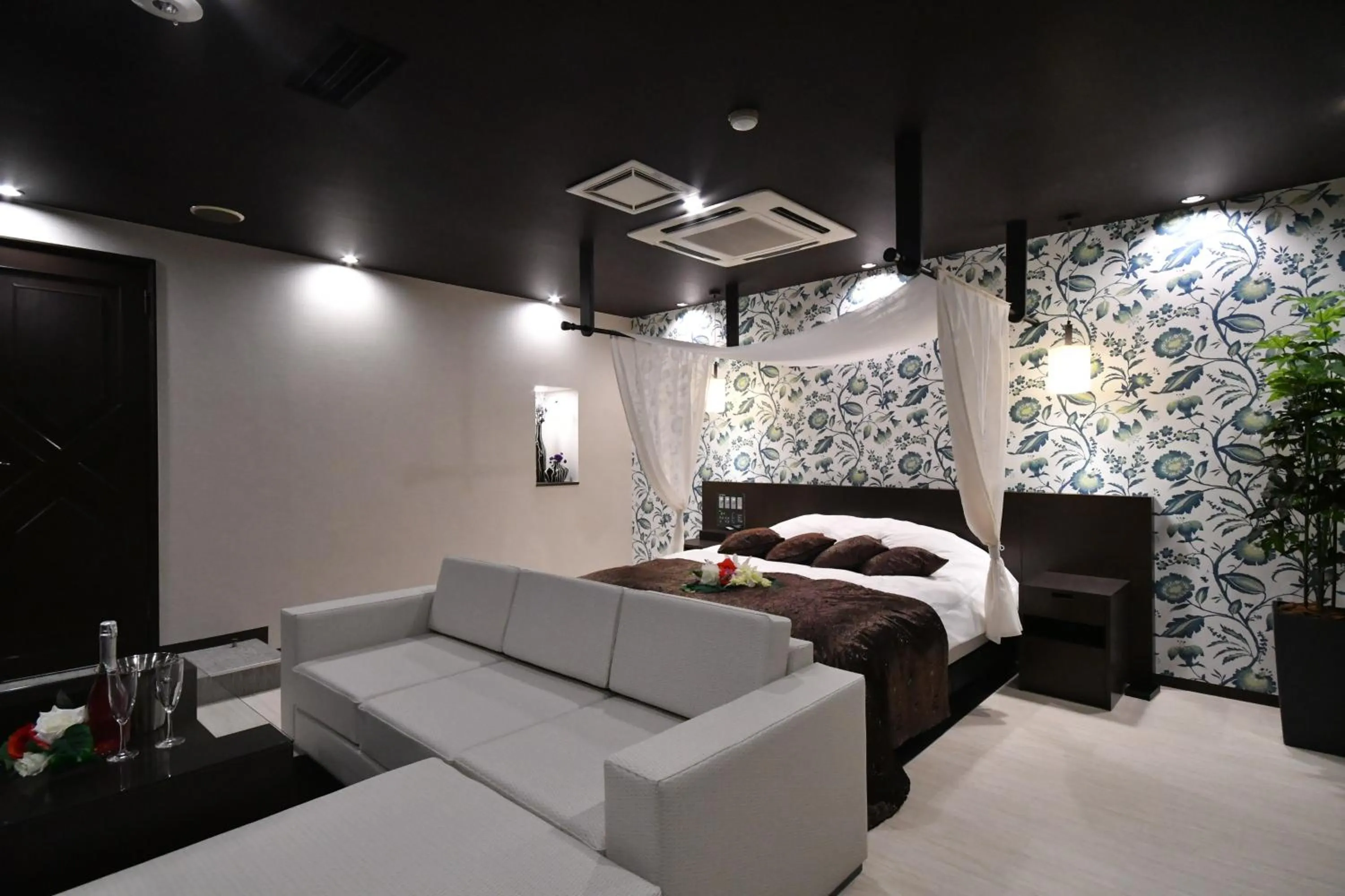 Bed in Hotel agehA cinq boutique (Adult Only)