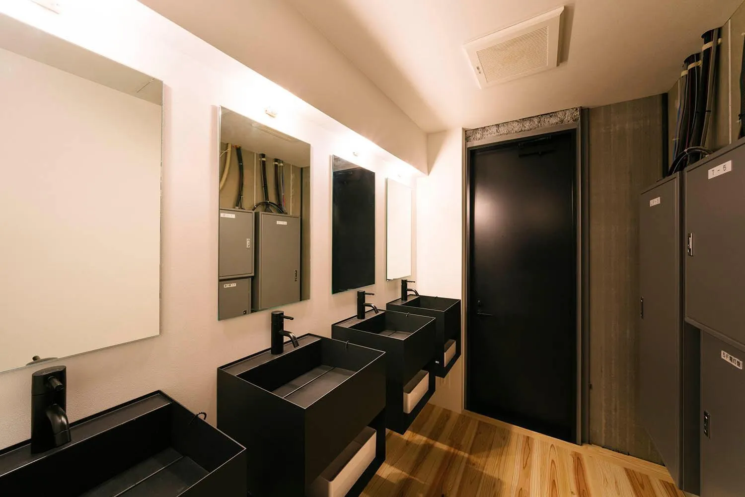 Bathroom in MANGA ART HOTEL, TOKYO