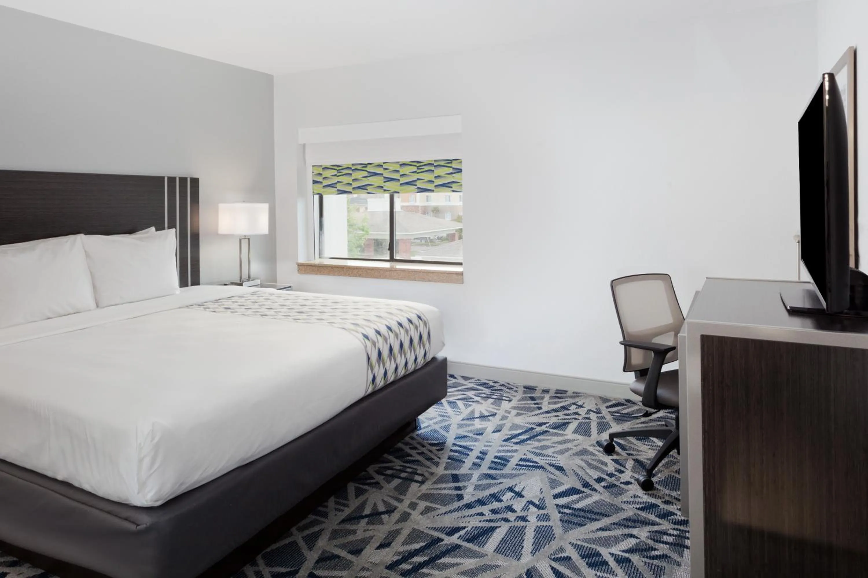 Bed in Best Western Montgomery I-85 North