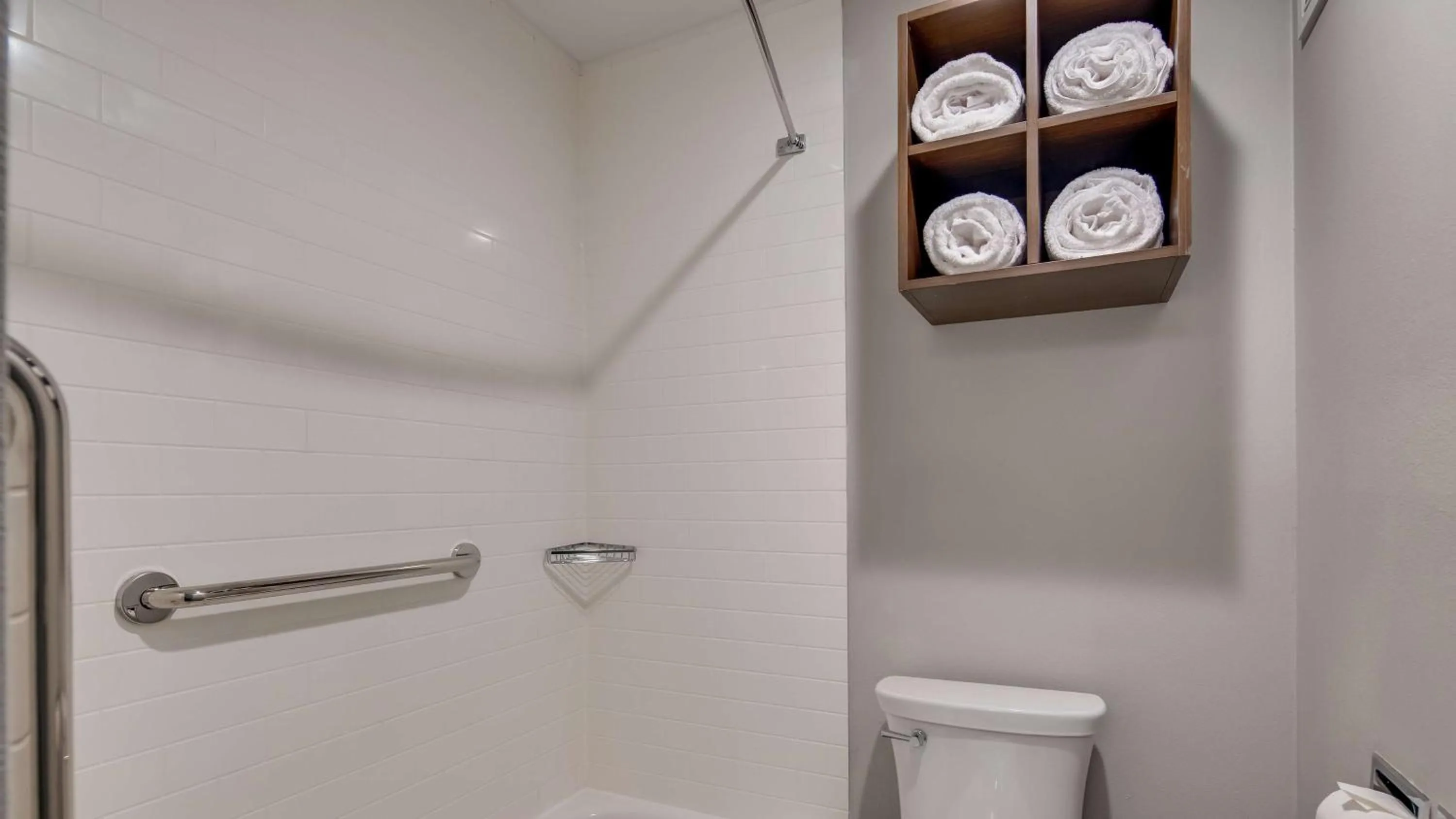 Bathroom in Best Western Huntsville