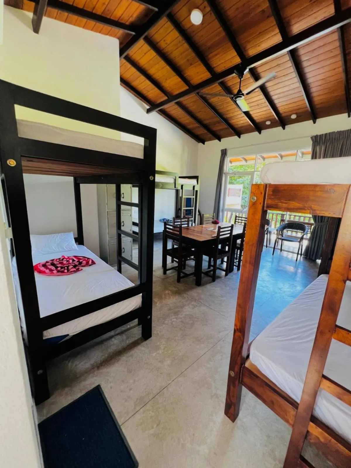 Photo of the whole room, Bed in Casa Samaya Chill Bay Weligama