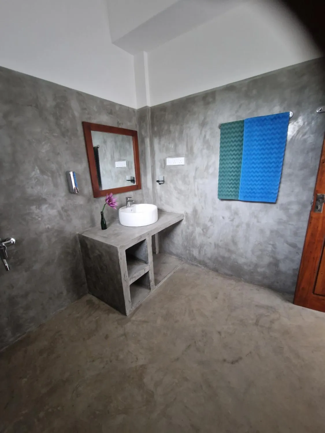 Bathroom in Casa Samaya Chill Bay Weligama