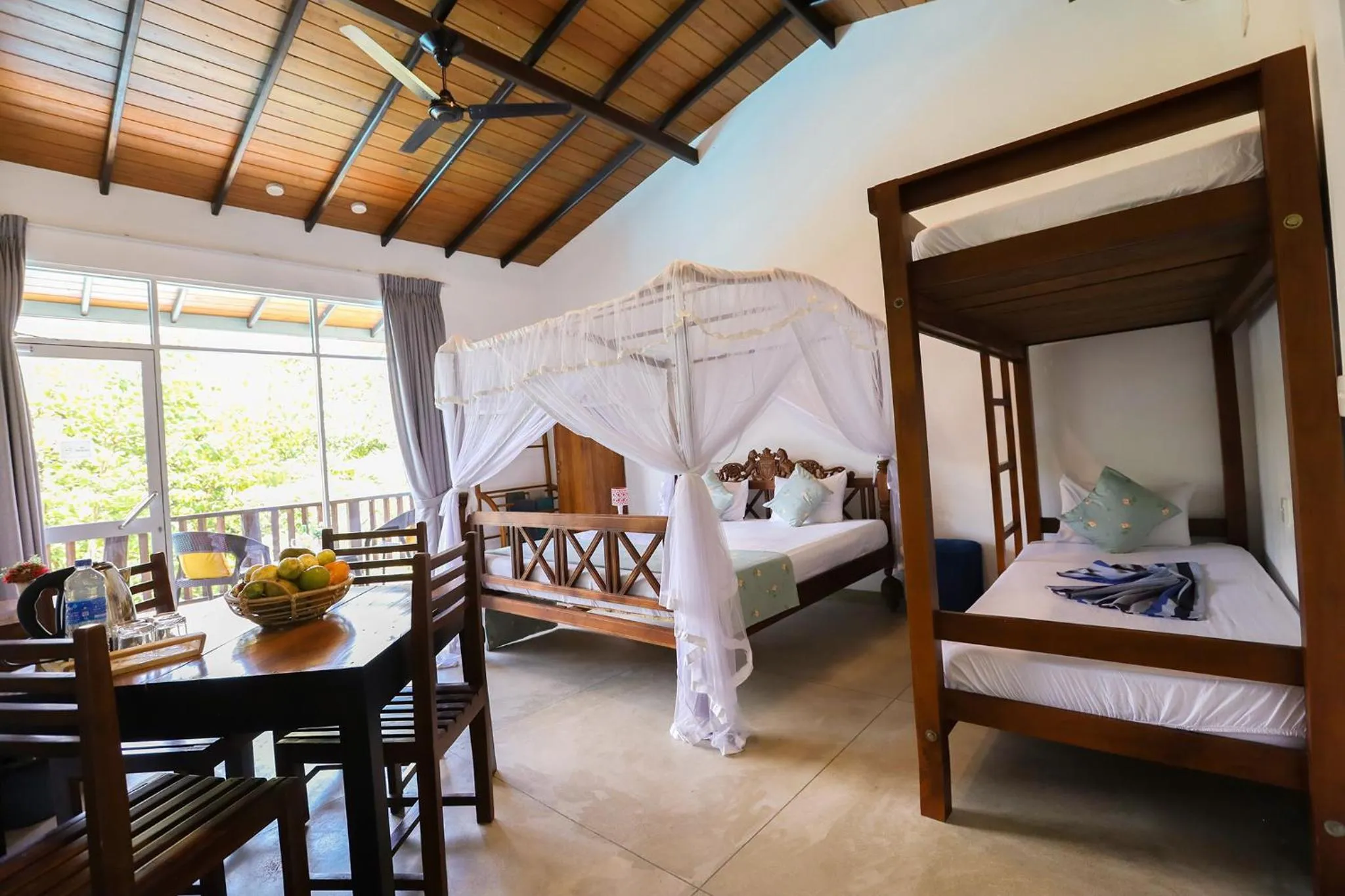 Bed in Casa Samaya Chill Bay Weligama