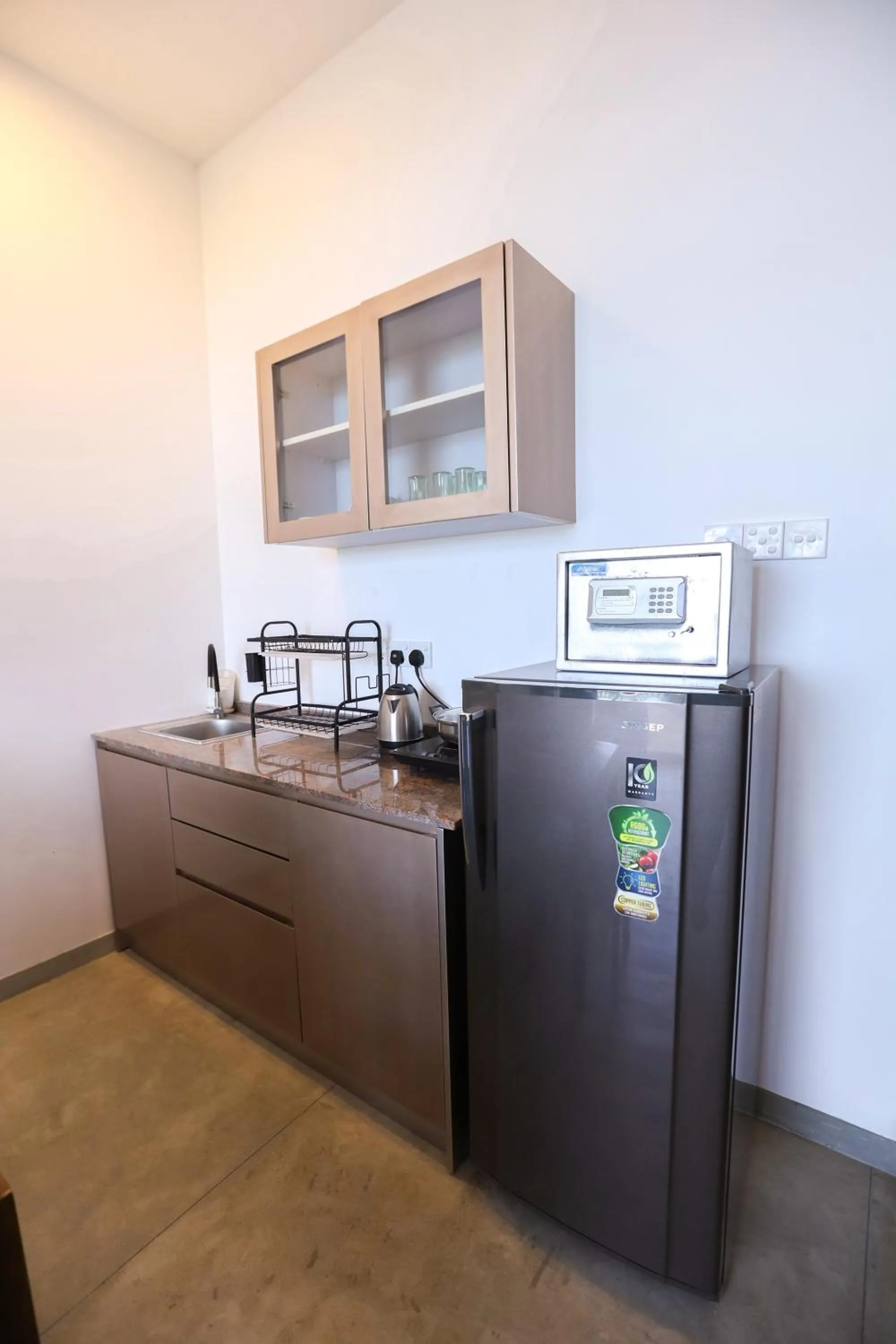 Kitchen or kitchenette in Casa Samaya Chill Bay Weligama