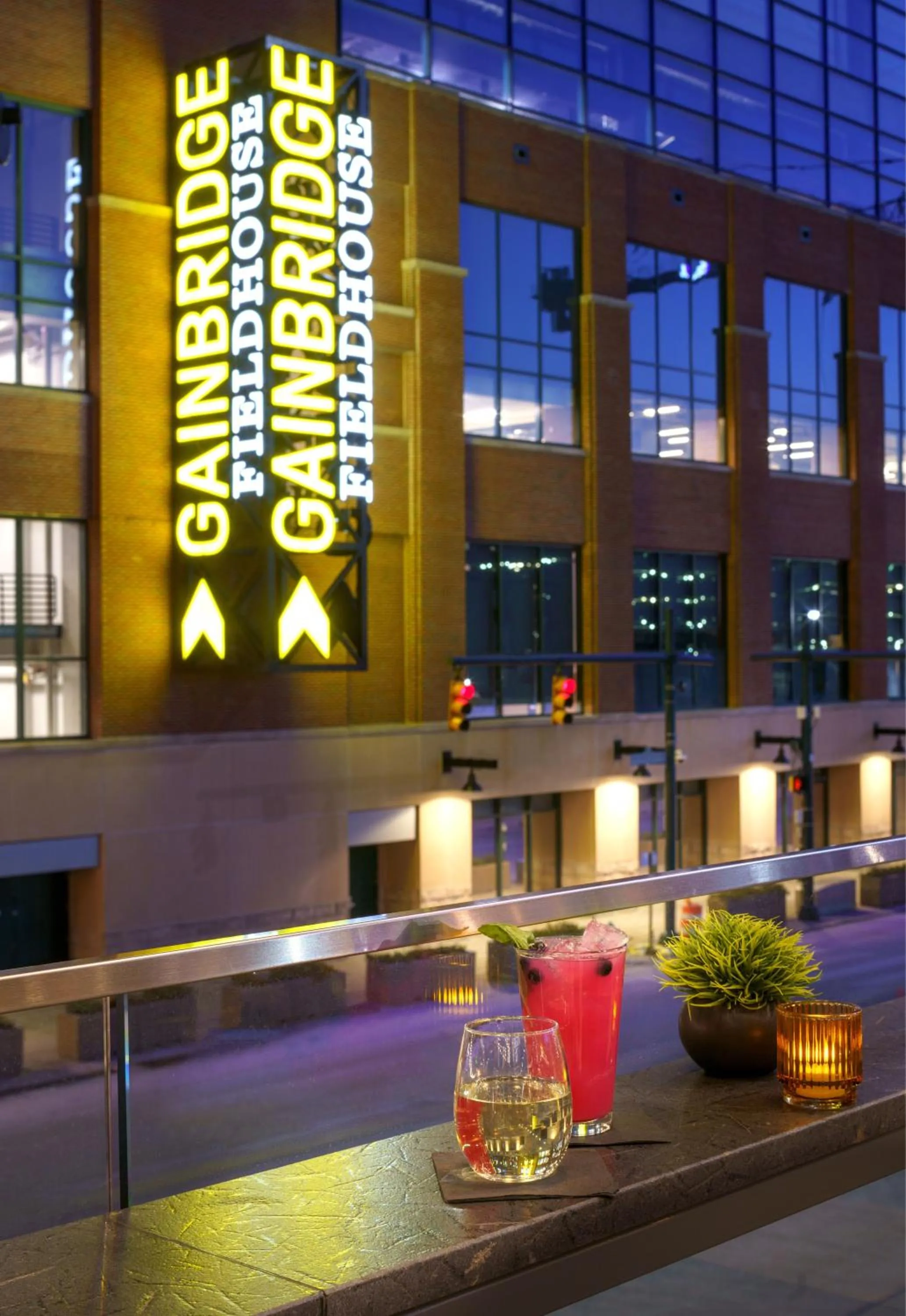 Restaurant/places to eat in Hyatt House Indianapolis Downtown