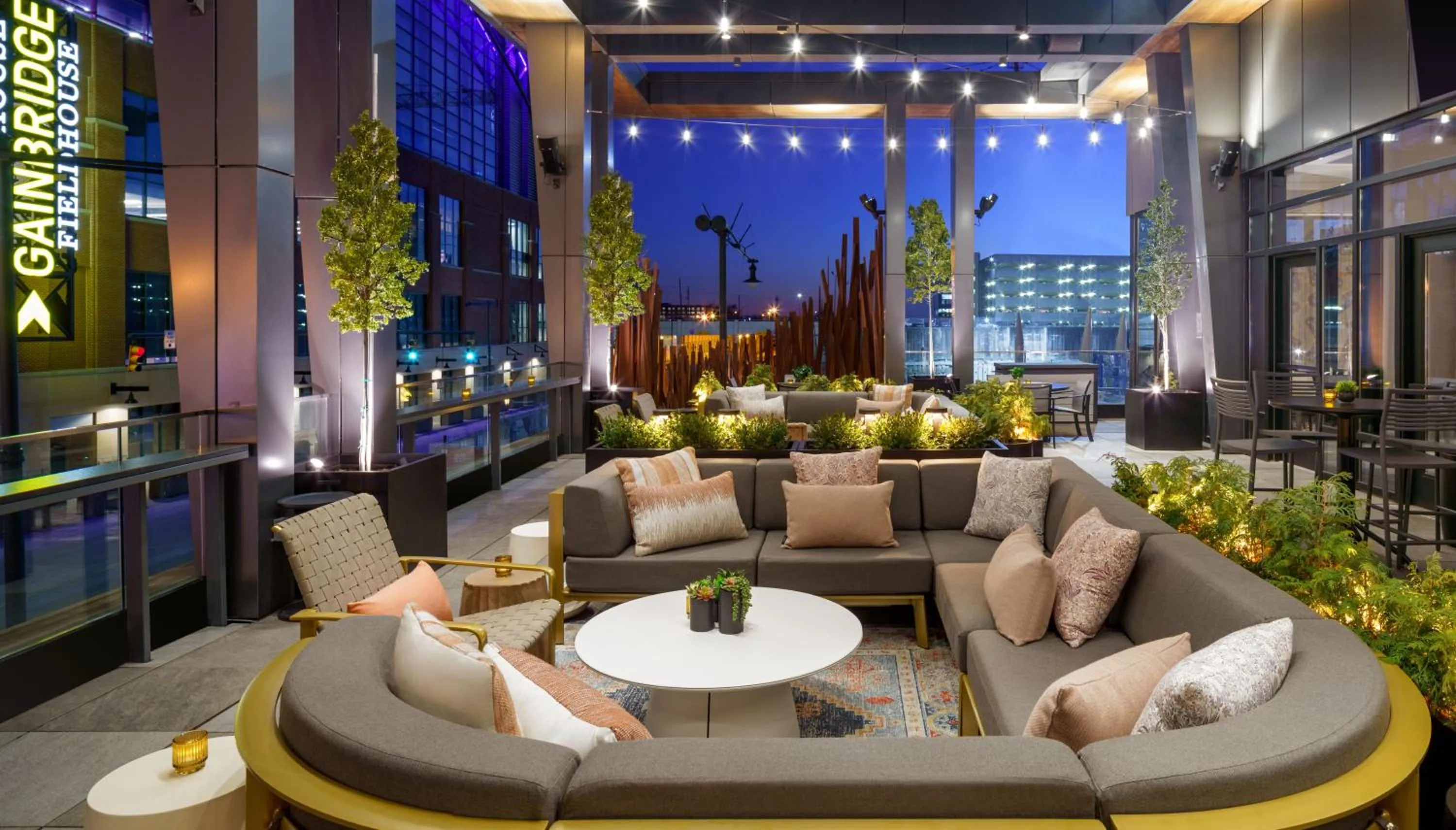 Restaurant/places to eat in Hyatt House Indianapolis Downtown