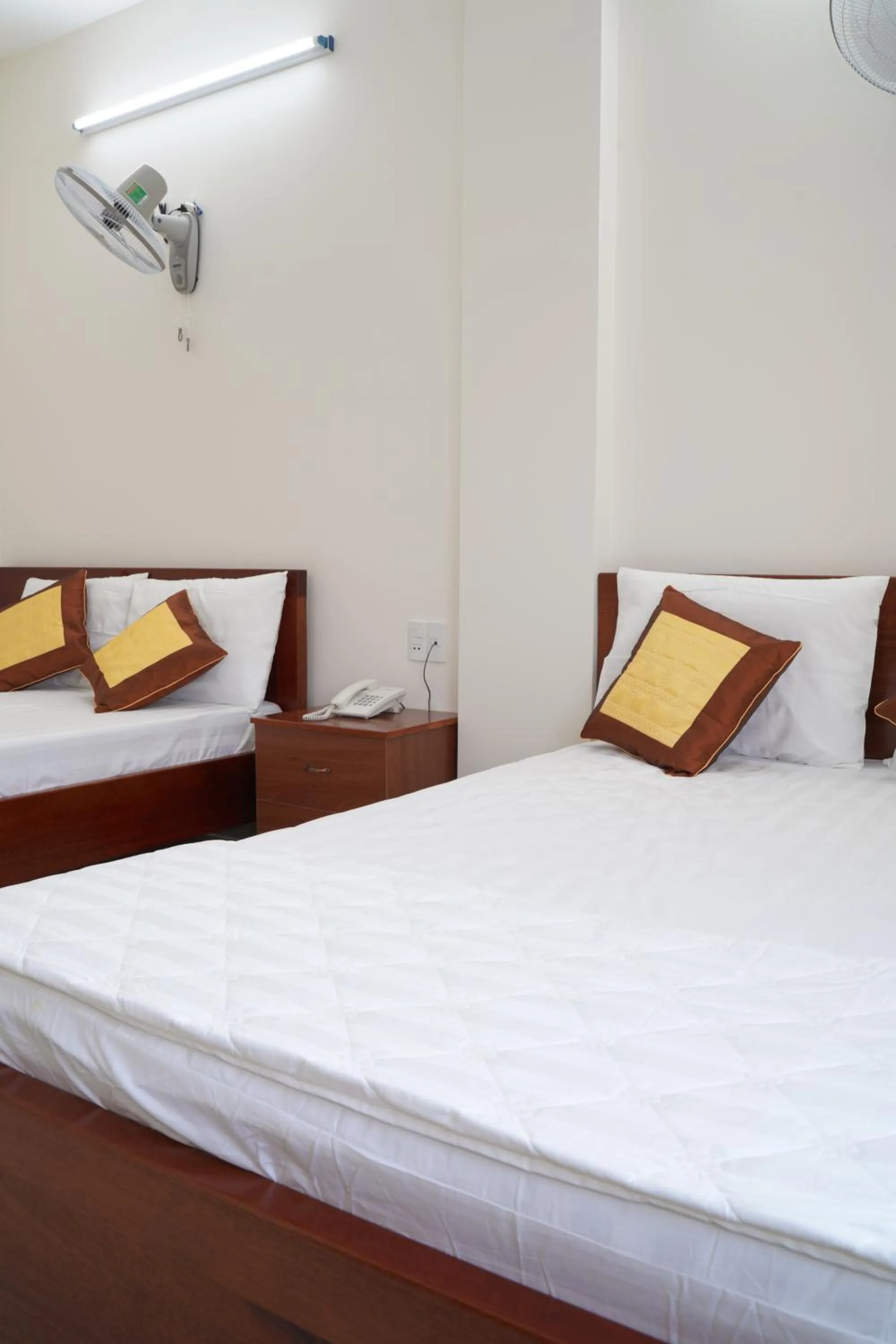 Bed in Jupiter Hotel