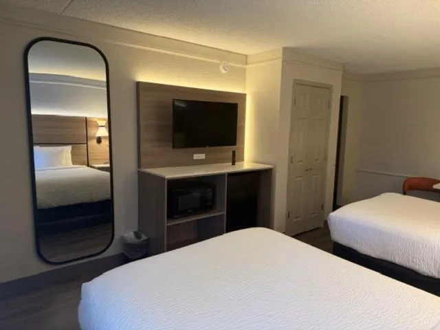 Bed in La Quinta by Wyndham Pinellas Park St Peterburg Clearwater