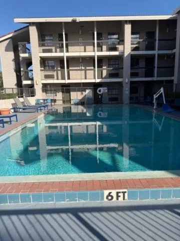 Swimming pool in La Quinta by Wyndham Pinellas Park St Peterburg Clearwater