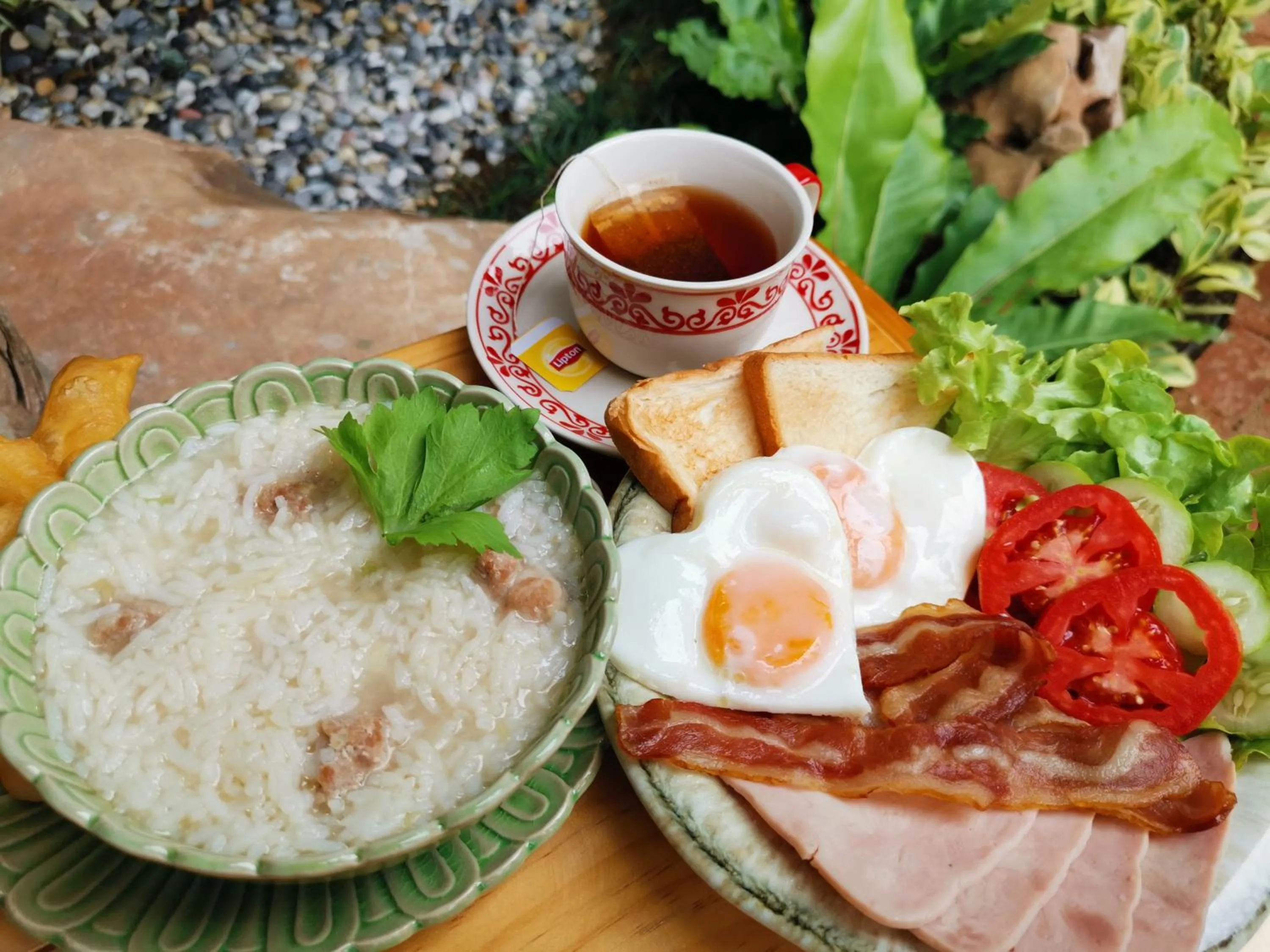 Breakfast in Fang Chiang Mai โรงแรมแฟงเชียงใหม่