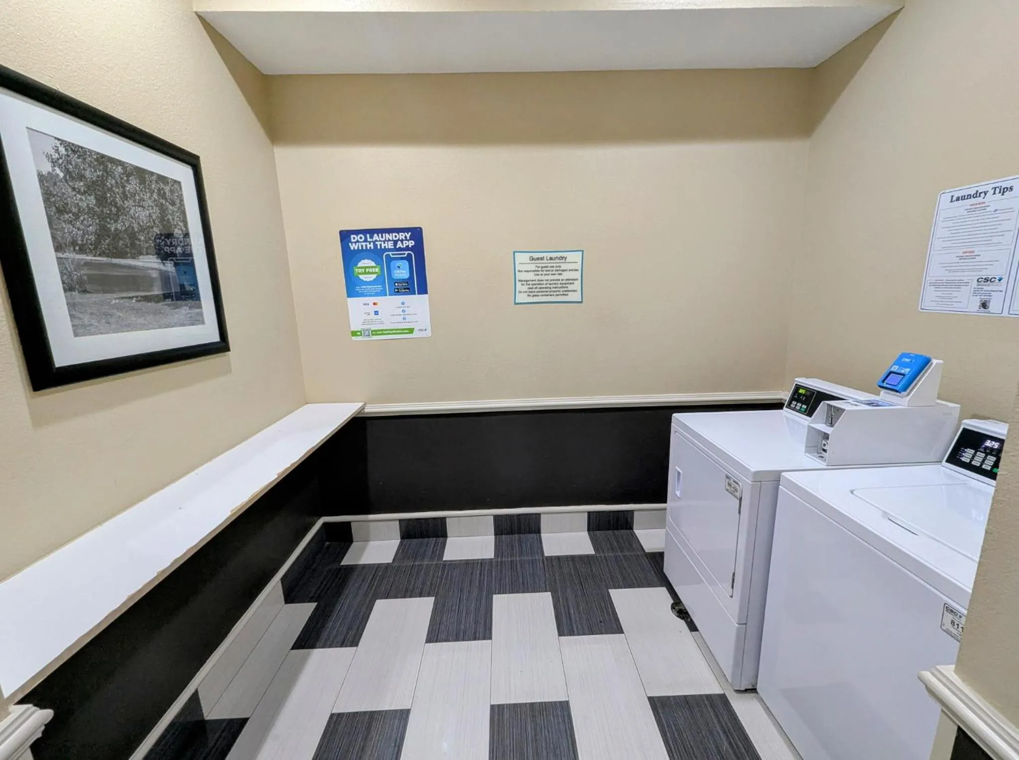 Property building in La Quinta by Wyndham Prattville