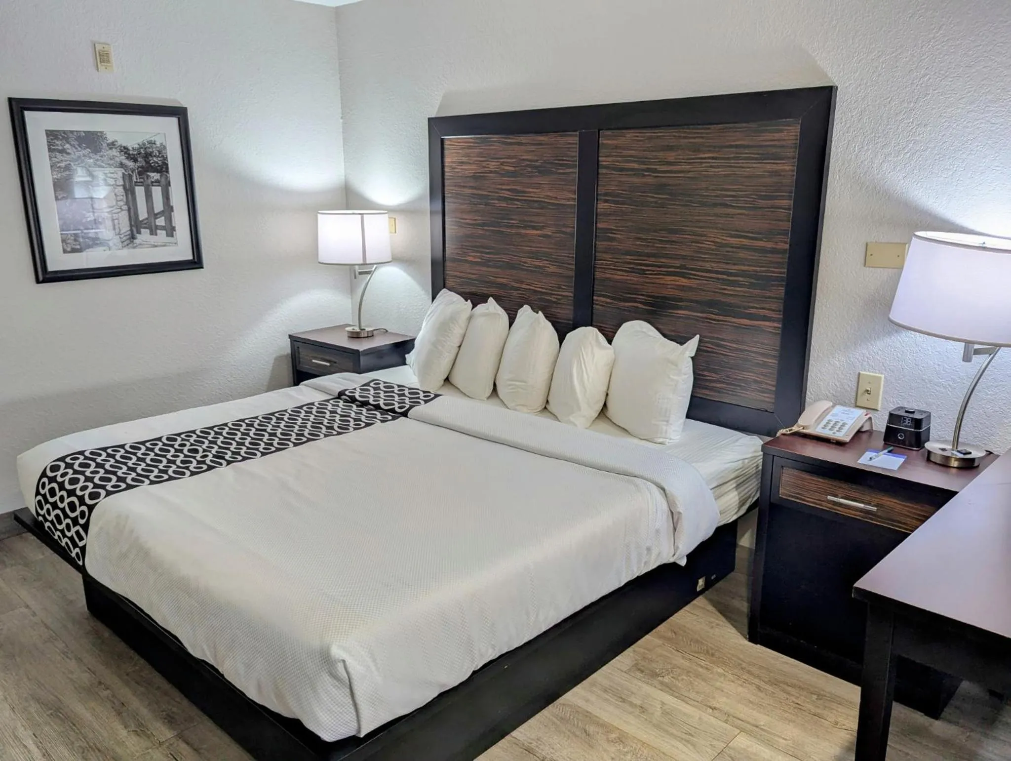 Bed in La Quinta by Wyndham Prattville