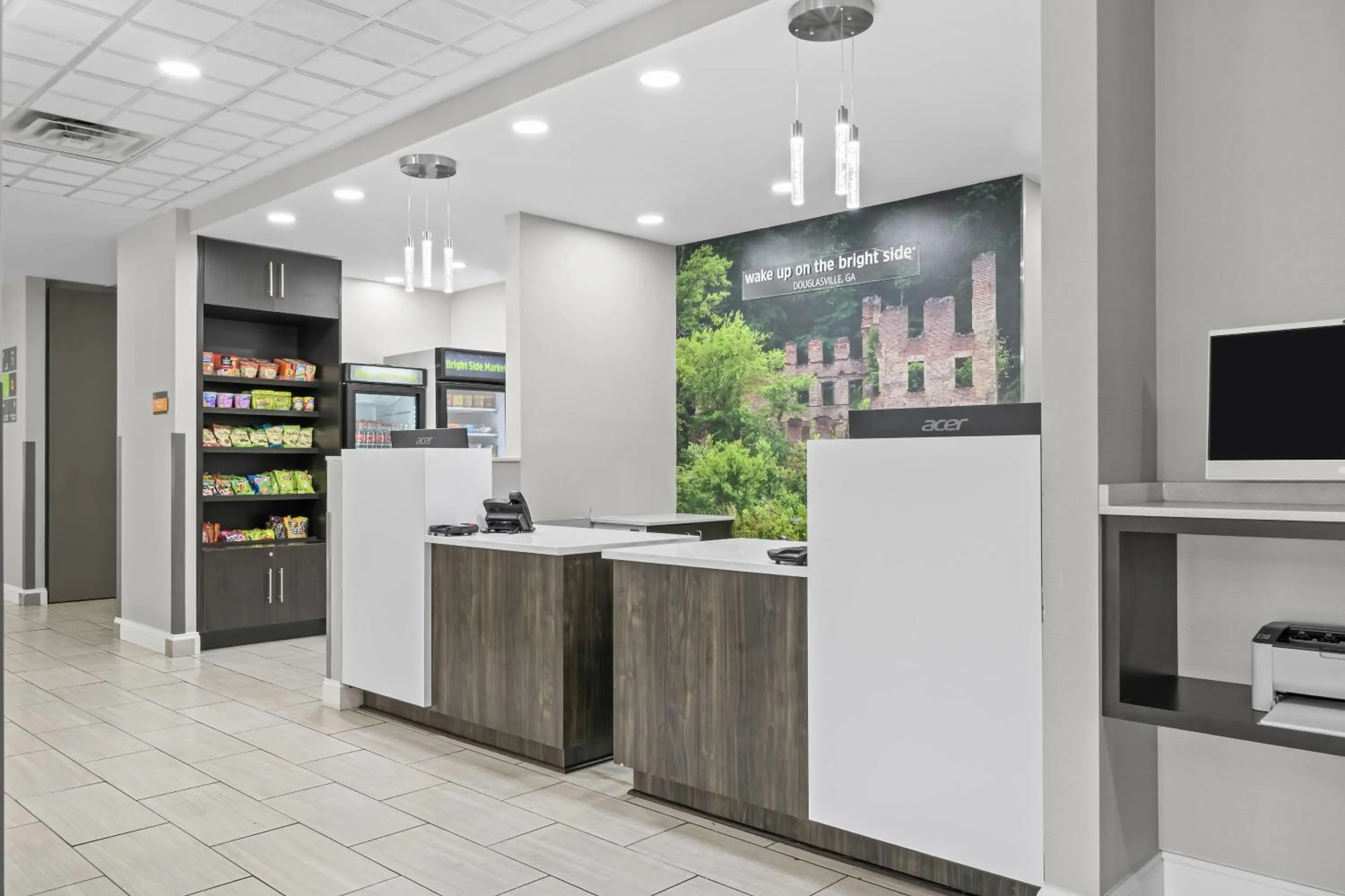 Lobby or reception in La Quinta by Wyndham Atlanta Douglasville