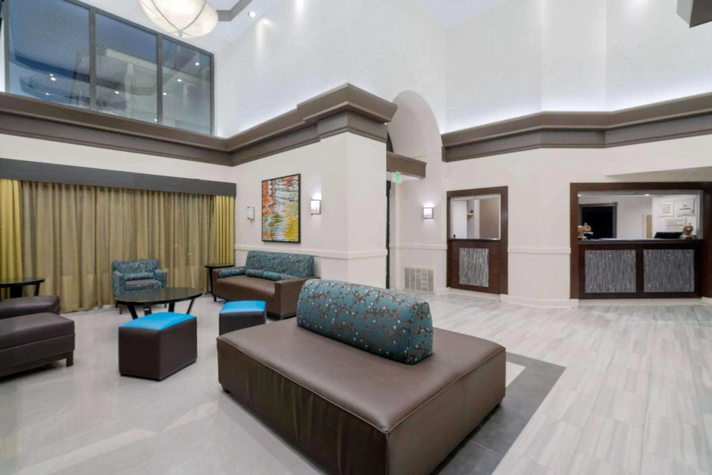 Lobby or reception in Wingate by Wyndham Memphis East