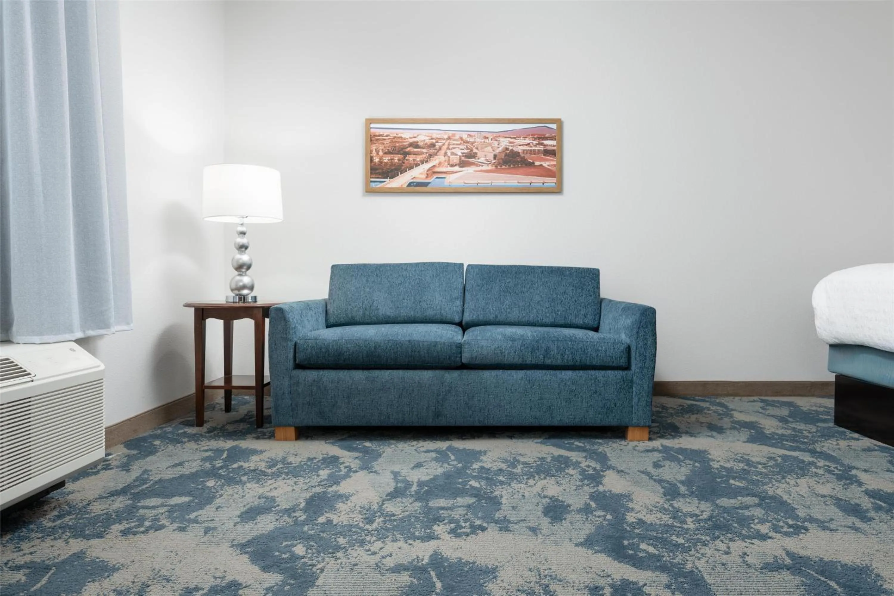 Living room in Hampton Inn Cleveland Tennessee