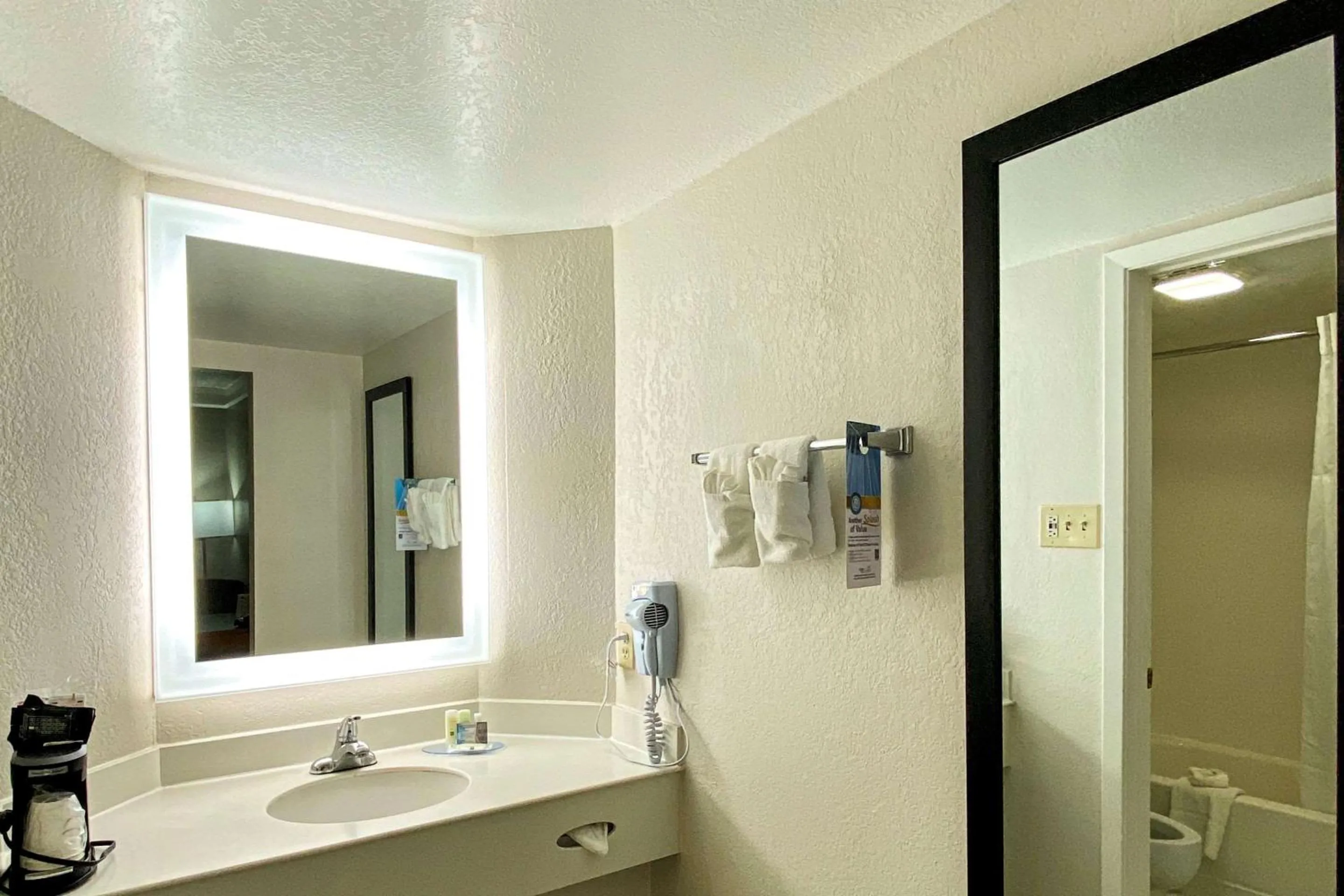 Bathroom in Quality Inn Harlingen