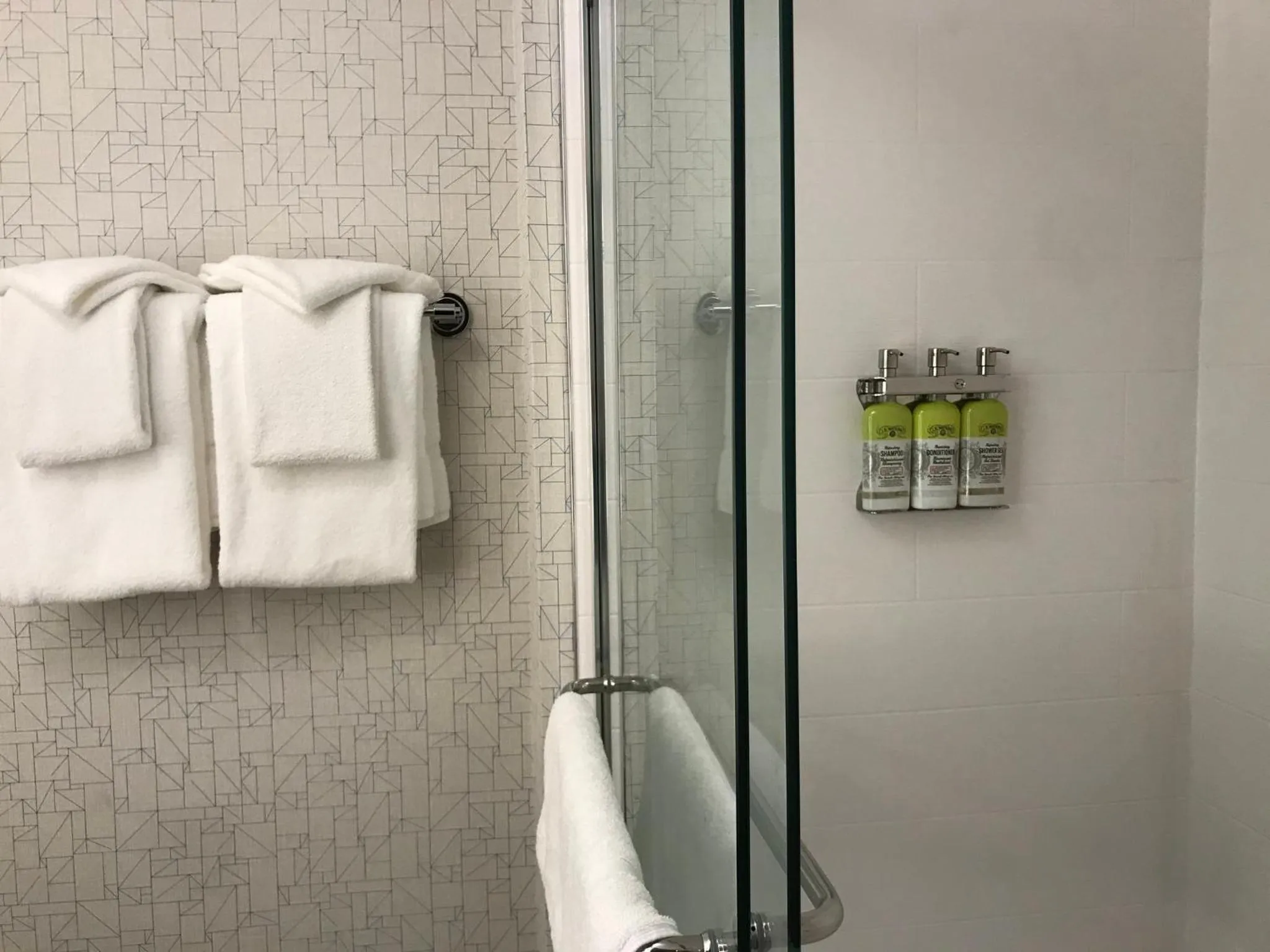 Photo of the whole room in Holiday Inn Express & Suites - Phoenix - Airport North by IHG