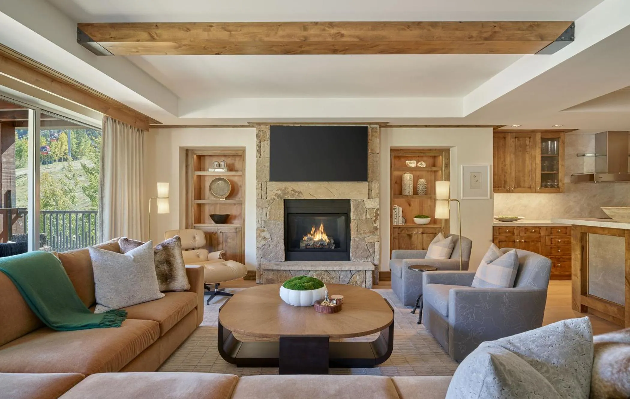 Living room in Residences at The Little Nell