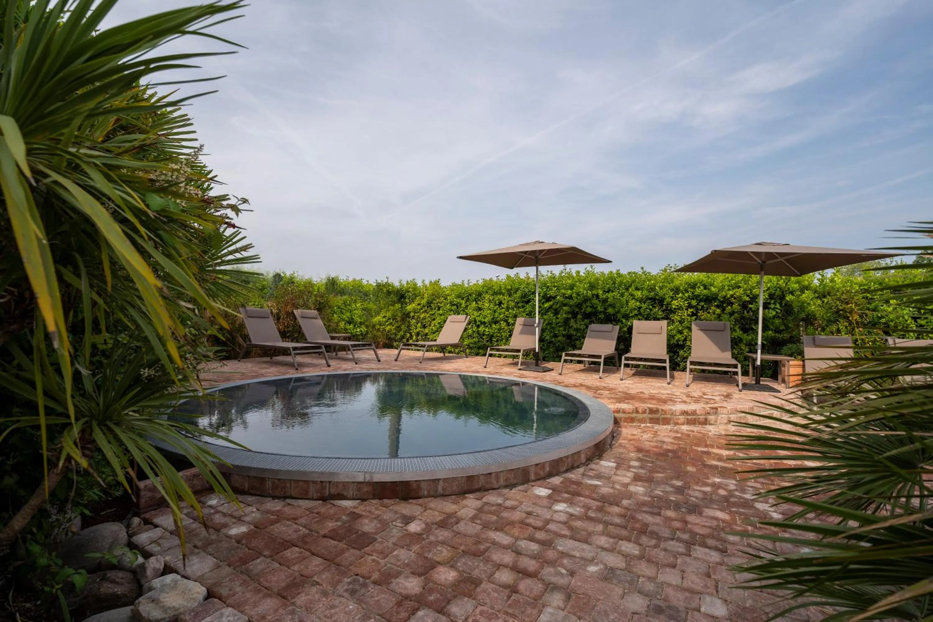 Swimming pool in Palazzo della Scala Spa Hotel Suites & Apartments