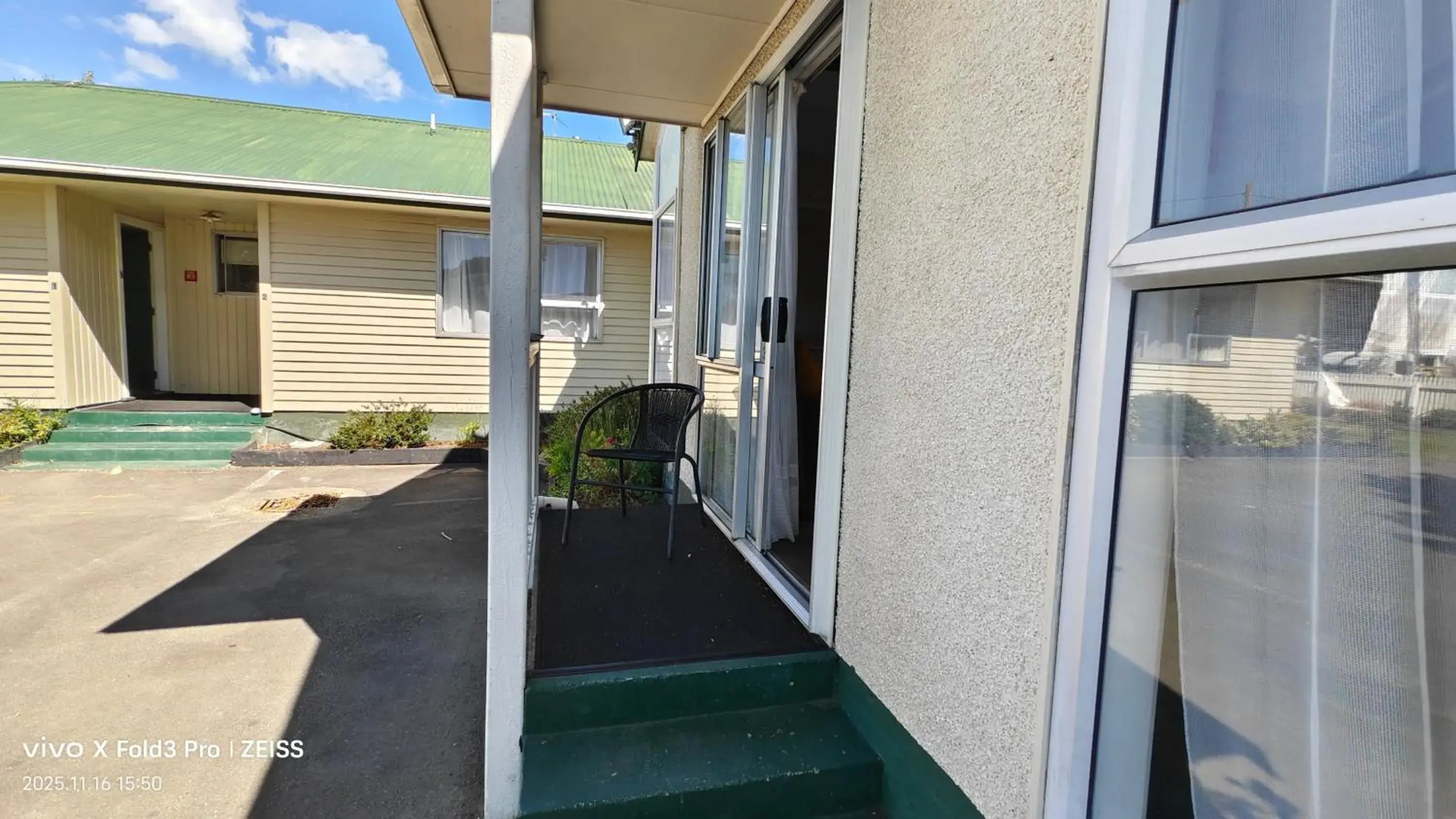 Studio in Chanel Court Motel Studio in Chanel Court Motel