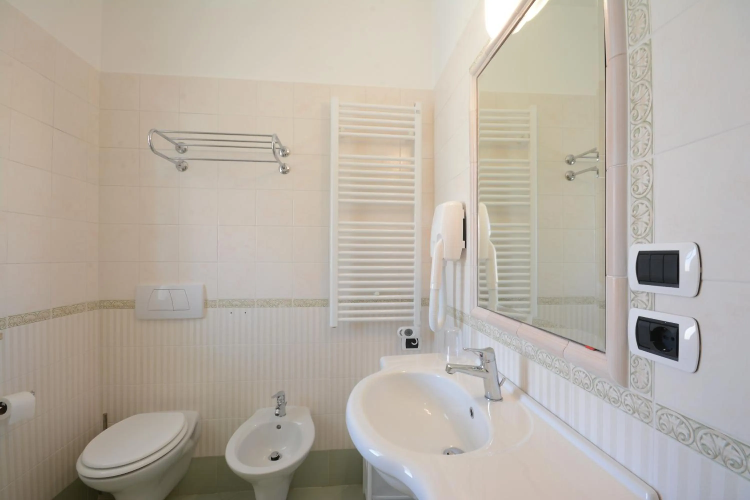 Bathroom in Residence Hotel Alba Palace