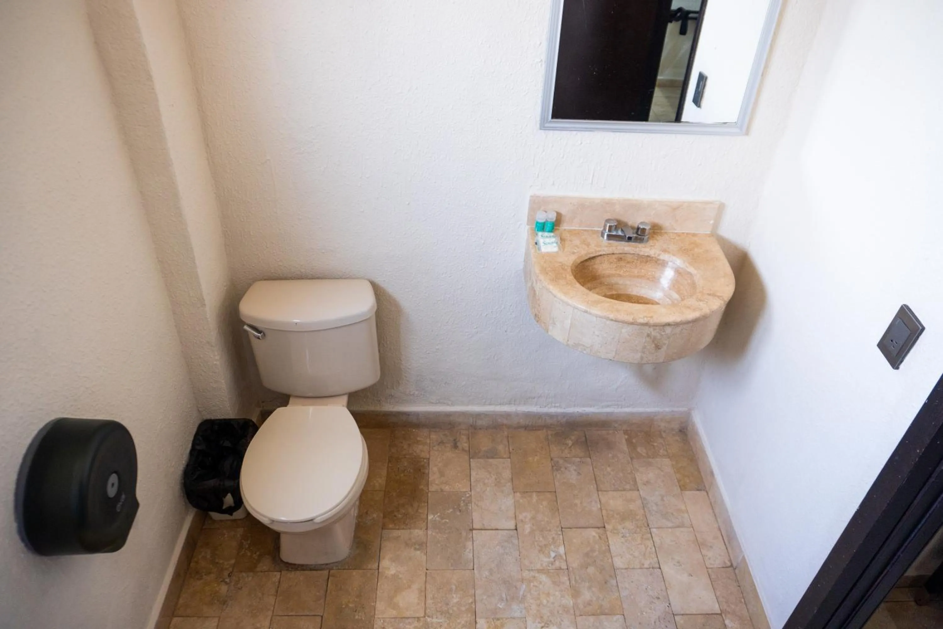 Bathroom in Hotel America Palacio