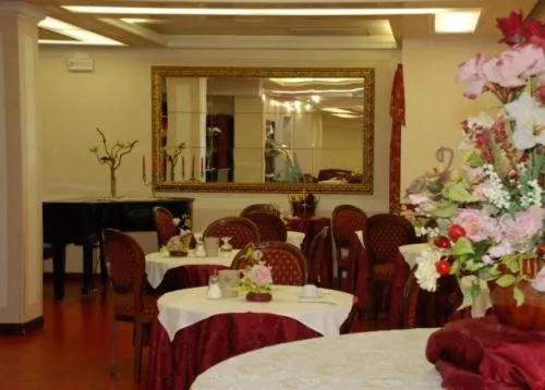 Restaurant/places to eat in Hotel Il Burchiello