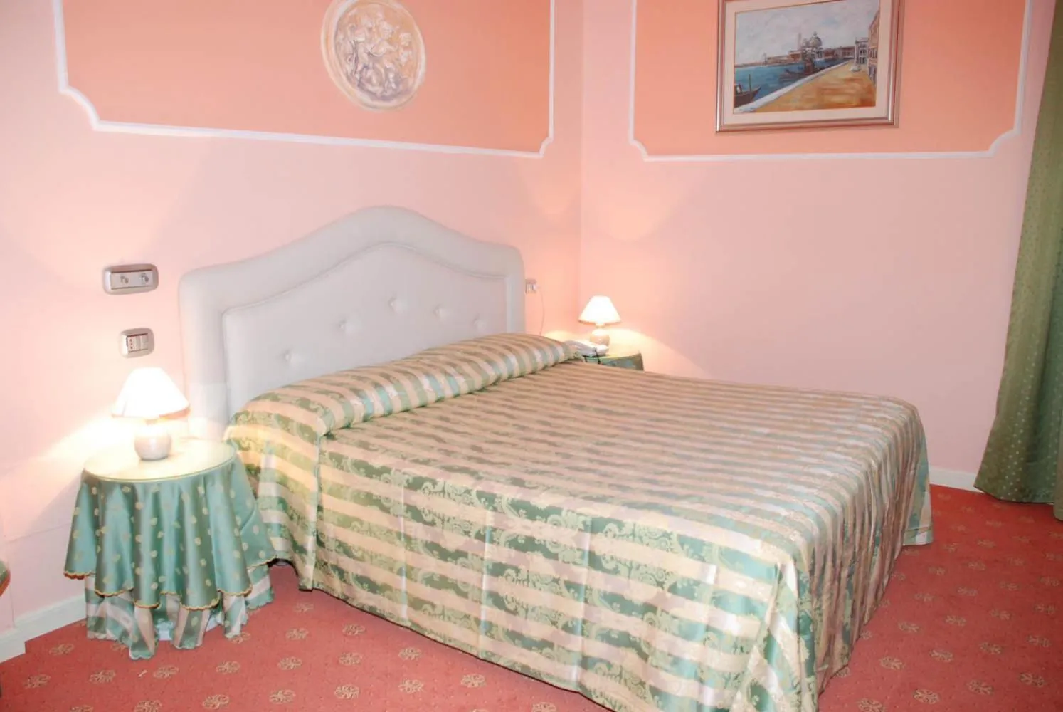 Bed in Hotel Il Burchiello