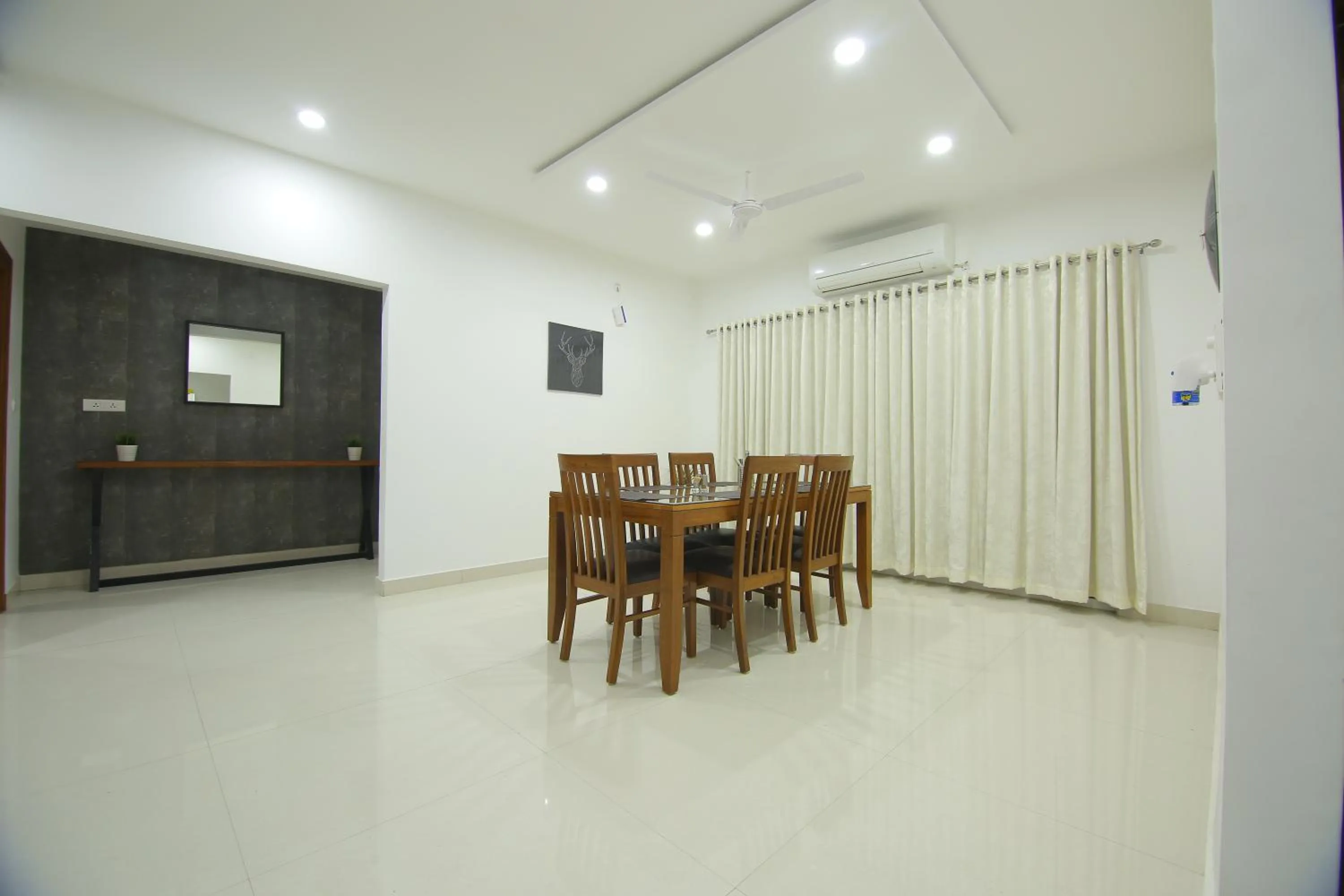 Dining area in Aptly Premium Serviced Apartments - A BRAND UNIT OF SKYLA