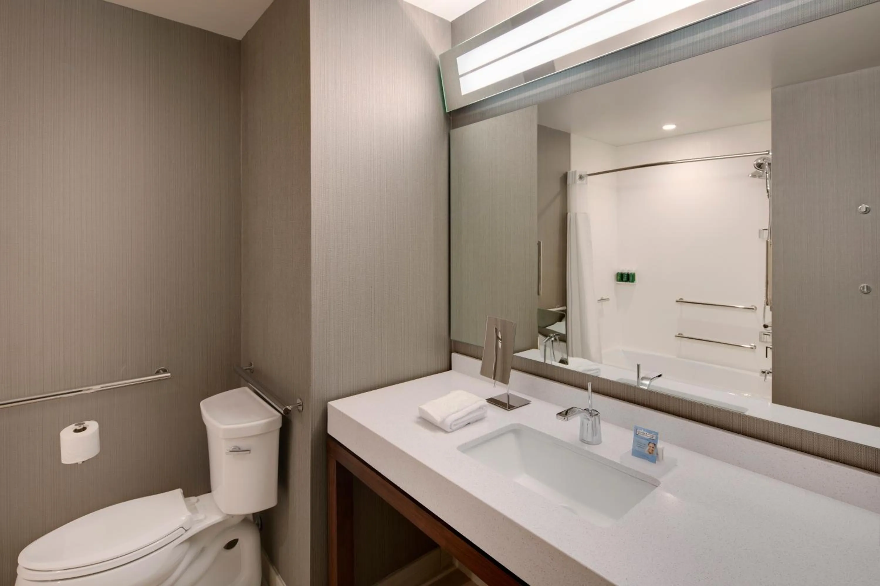 acessibility in Courtyard by Marriott Atlanta Vinings/Galleria