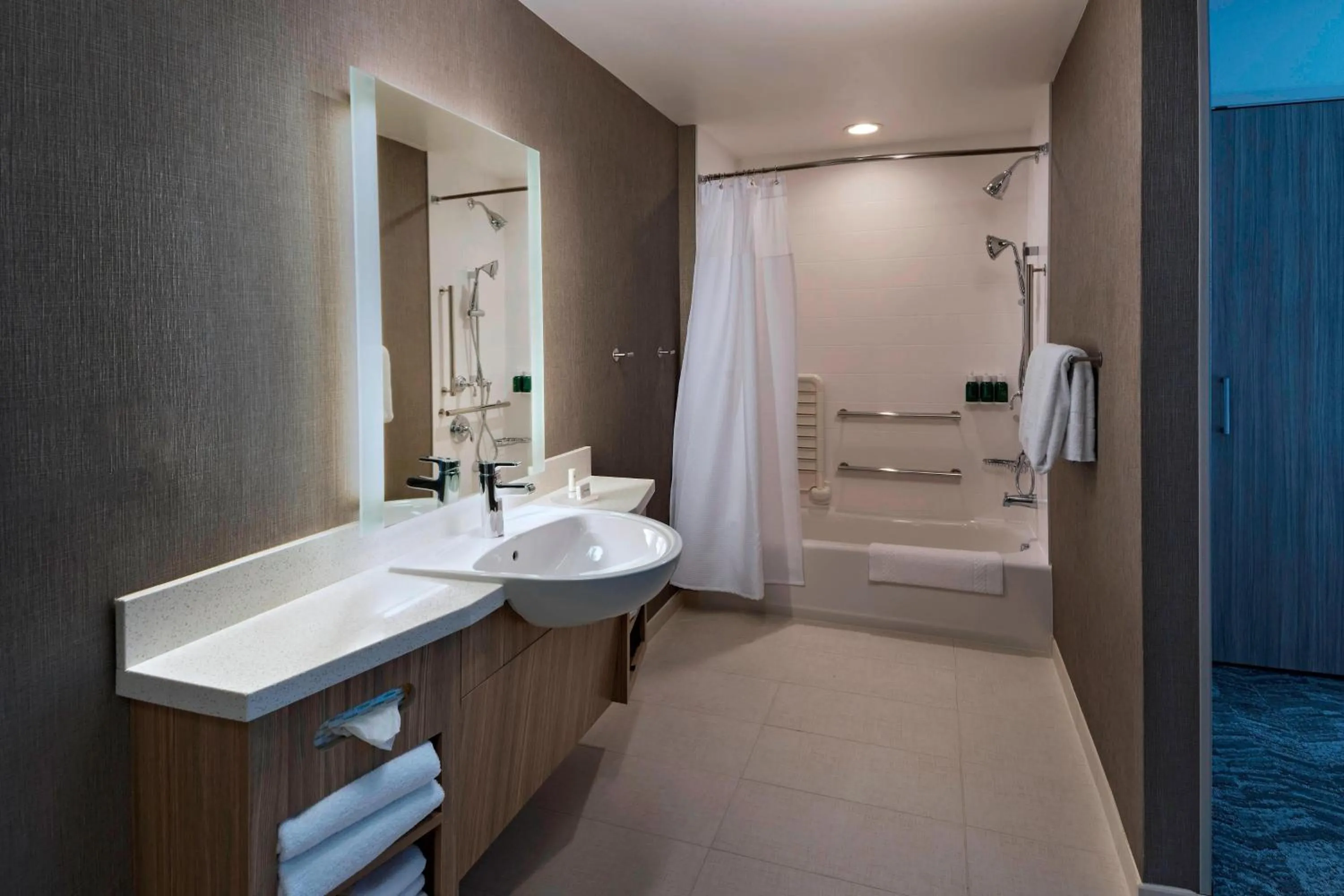 Bathroom in SpringHill Suites by Marriott Denver West/Golden