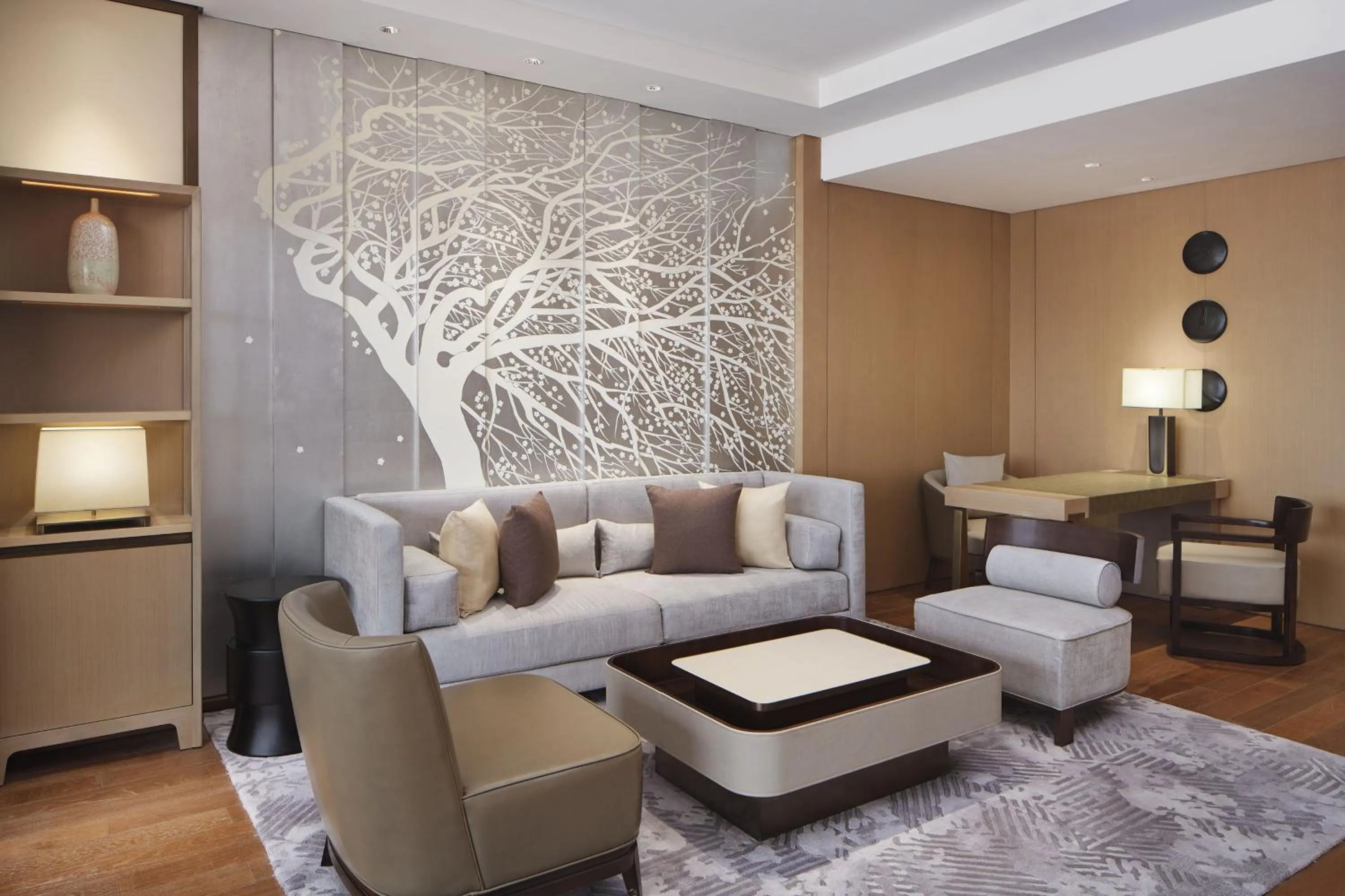 Living room in Sheraton Yunfu Xinxing Hotel