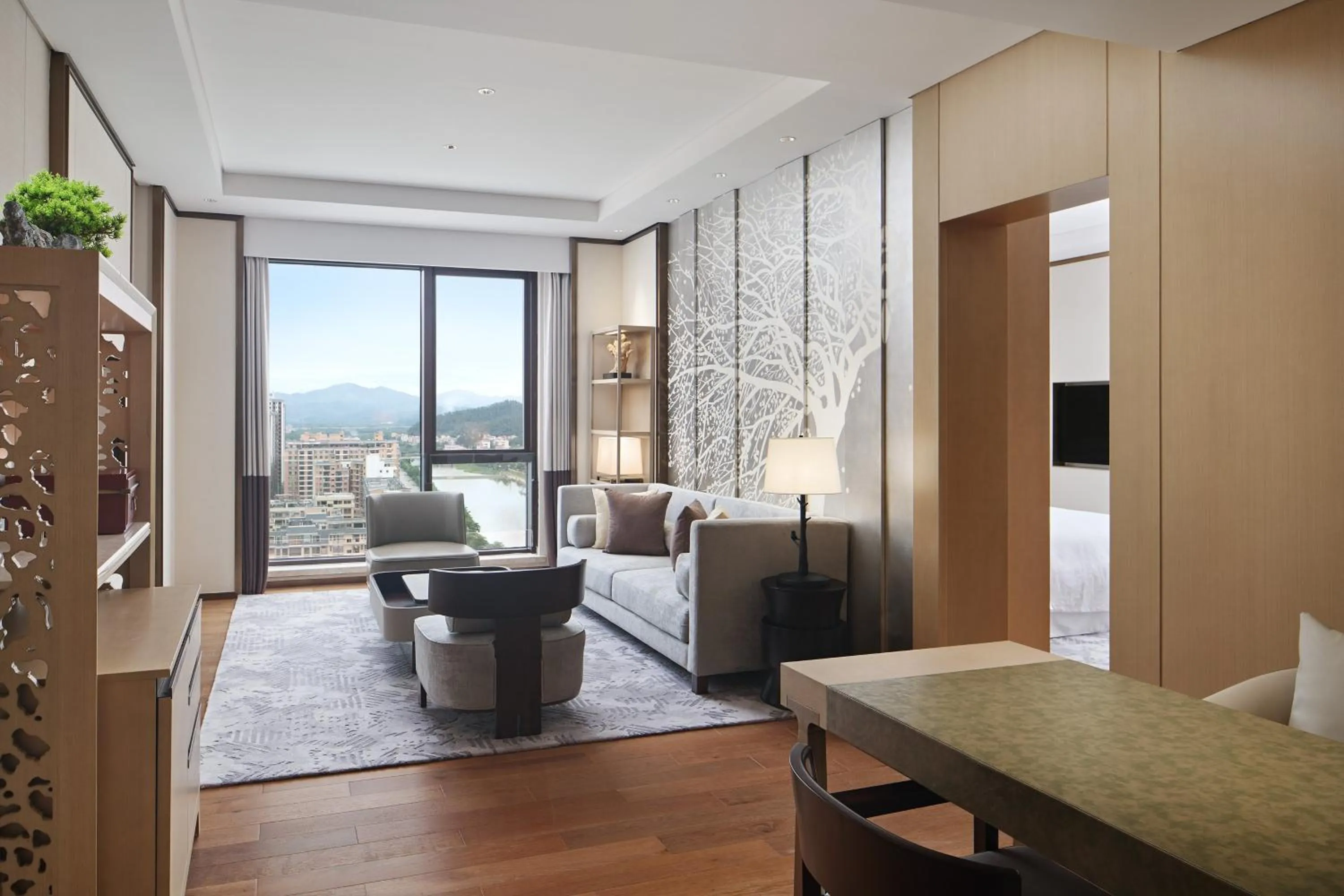 Living room in Sheraton Yunfu Xinxing Hotel