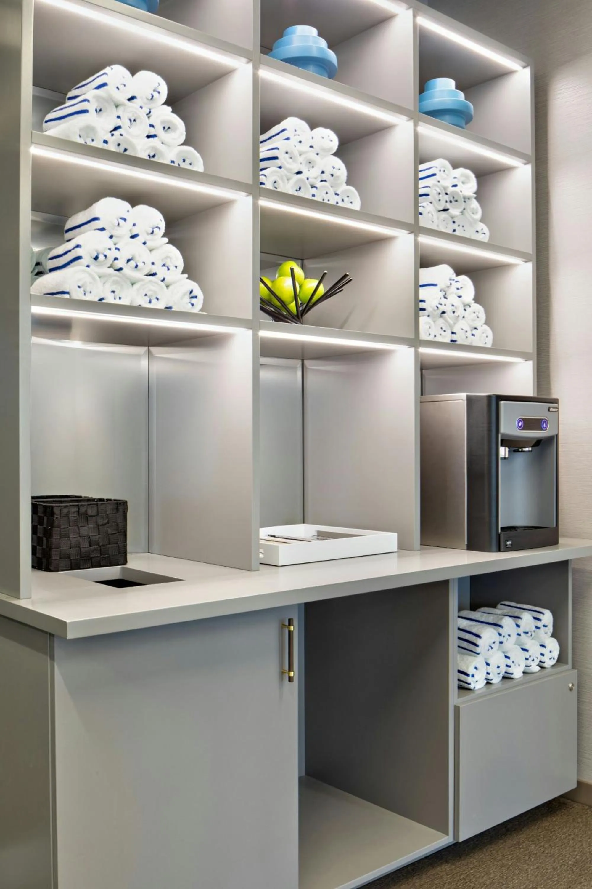 Fitness centre/facilities in AC Hotel by Marriott Grand Rapids Downtown