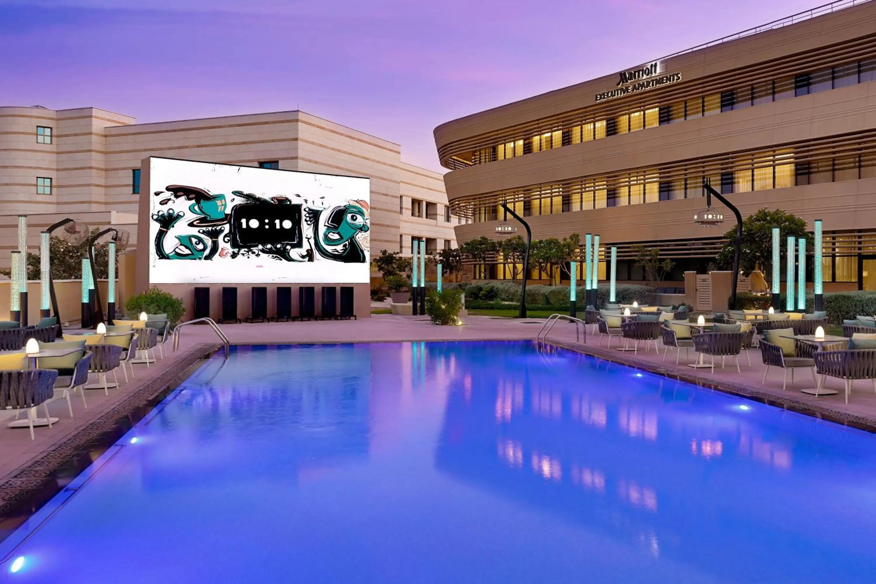 Swimming pool in Marriott Riyadh Diplomatic Quarter